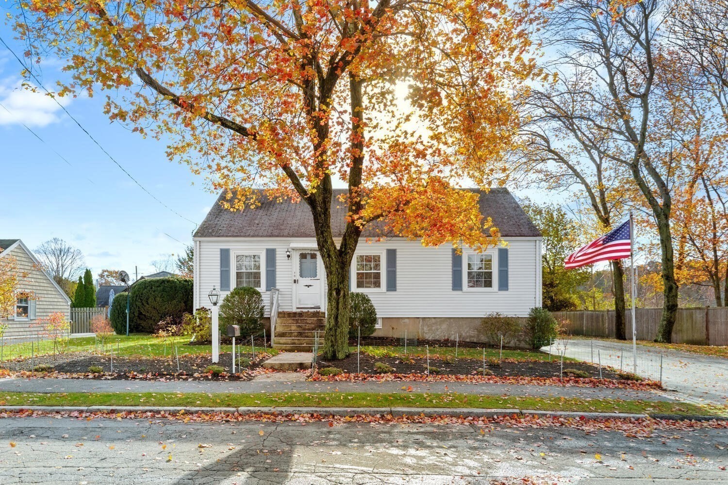 10 Wolcott St, Wakefield, MA 01880 - Image 2