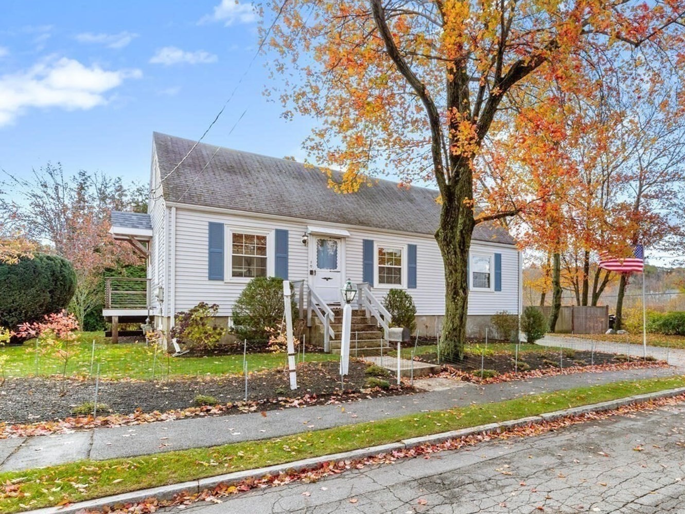 10 Wolcott St, Wakefield, MA 01880 - Image 3