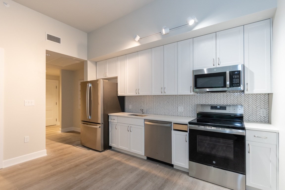 133 Salem St Unit 414, Revere, MA 02151 - Image 2