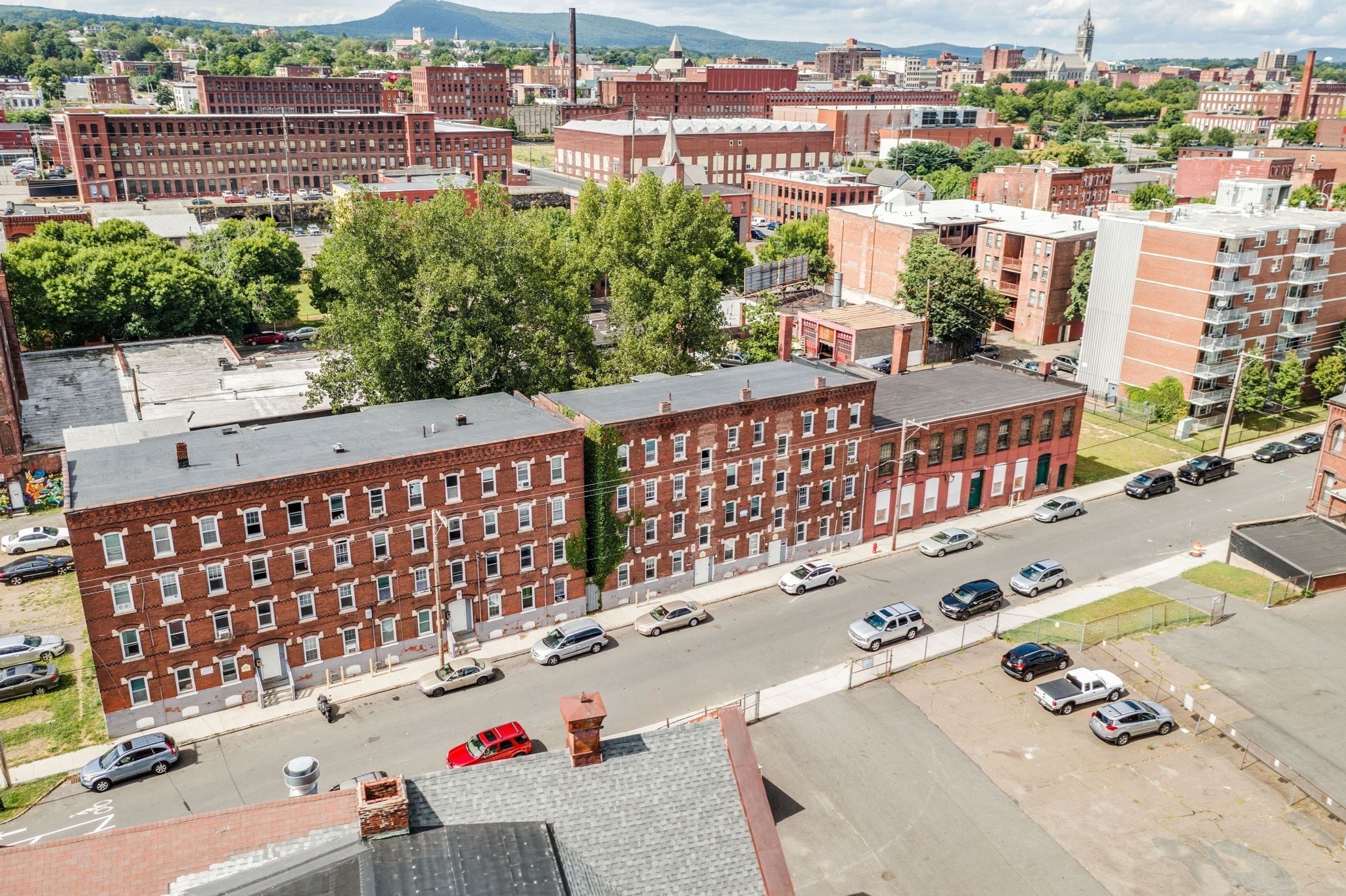 121 Clemente, Holyoke, MA 01040 - Image 1