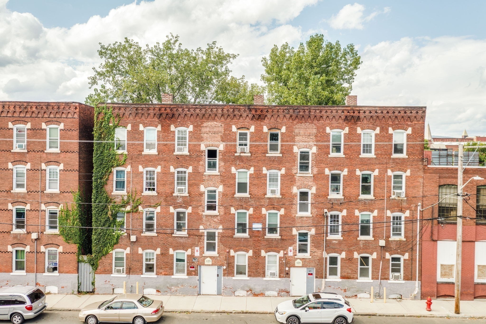 121 Clemente, Holyoke, MA 01040 - Image 3