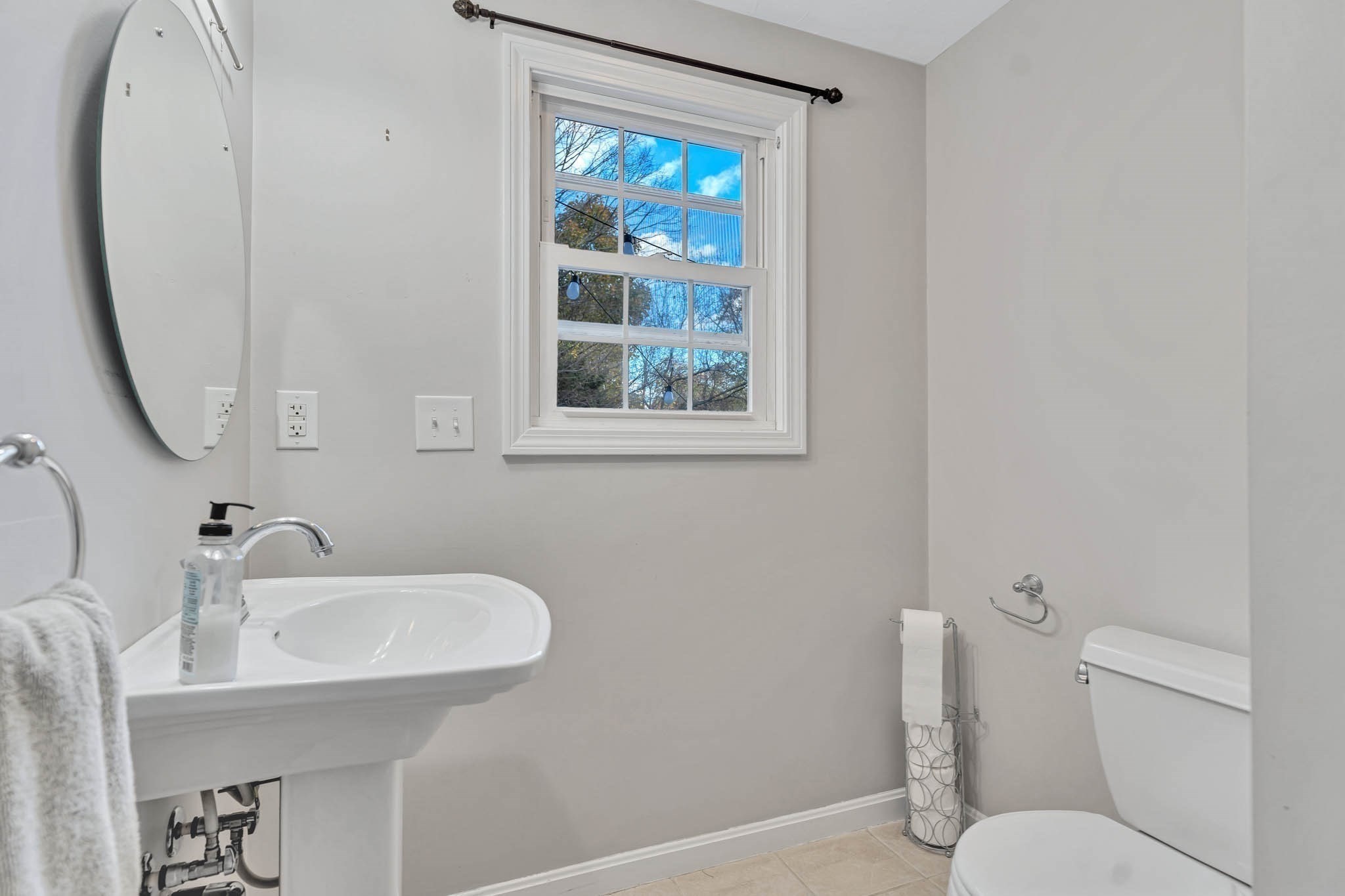 5 Fales St, Medway, MA 02053 - Image 15