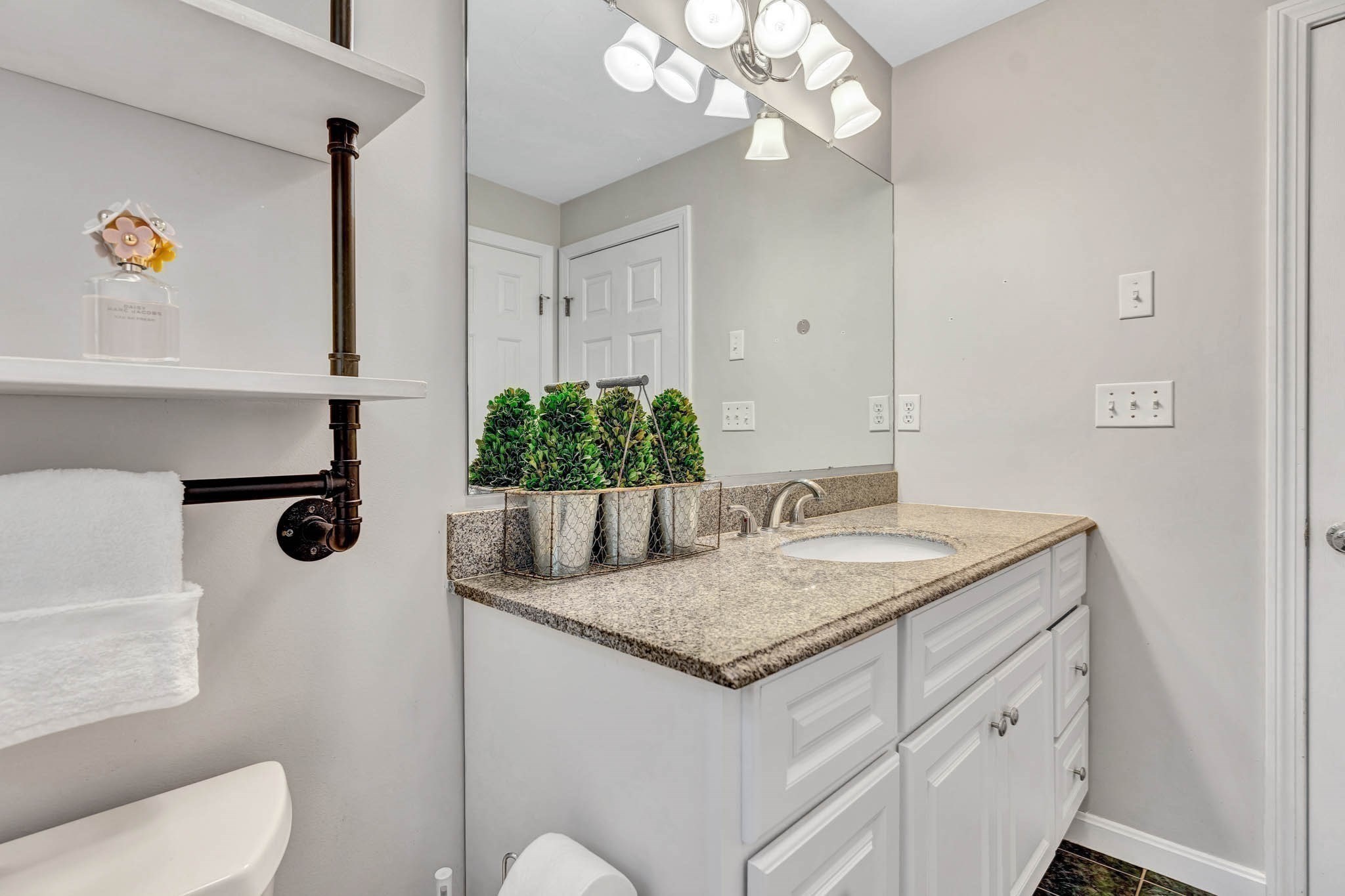 5 Fales St, Medway, MA 02053 - Image 30