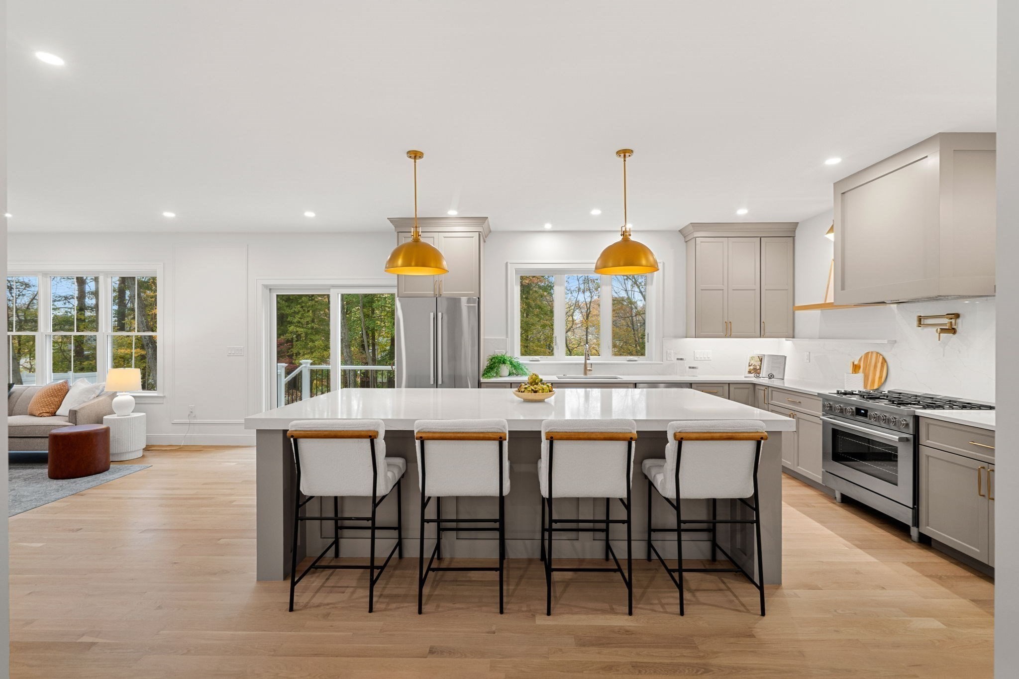 28 Martin Road, Reading, MA 01867 - Image 3