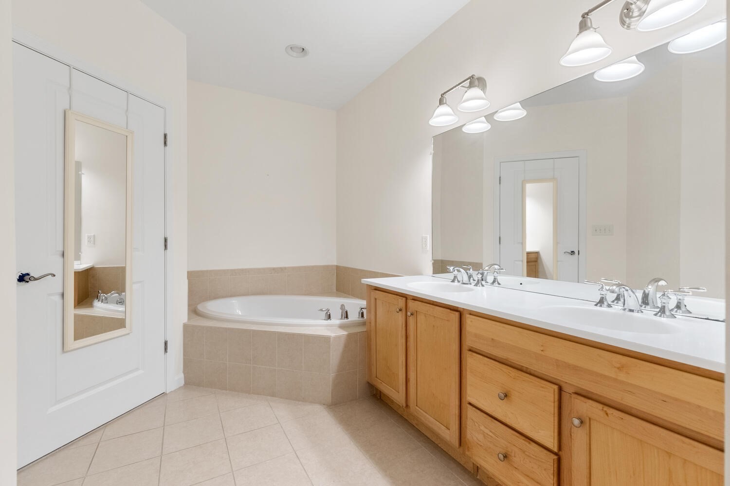 107 Clocktower Dr Unit 3302, Waltham, MA 02452 - Image 29