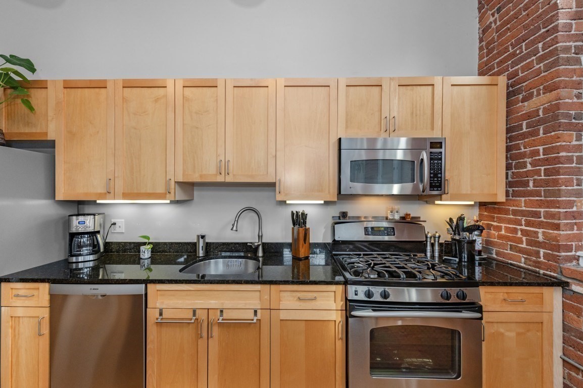 589 Essex St Unit 102, Lynn, MA 01901 - Image 7