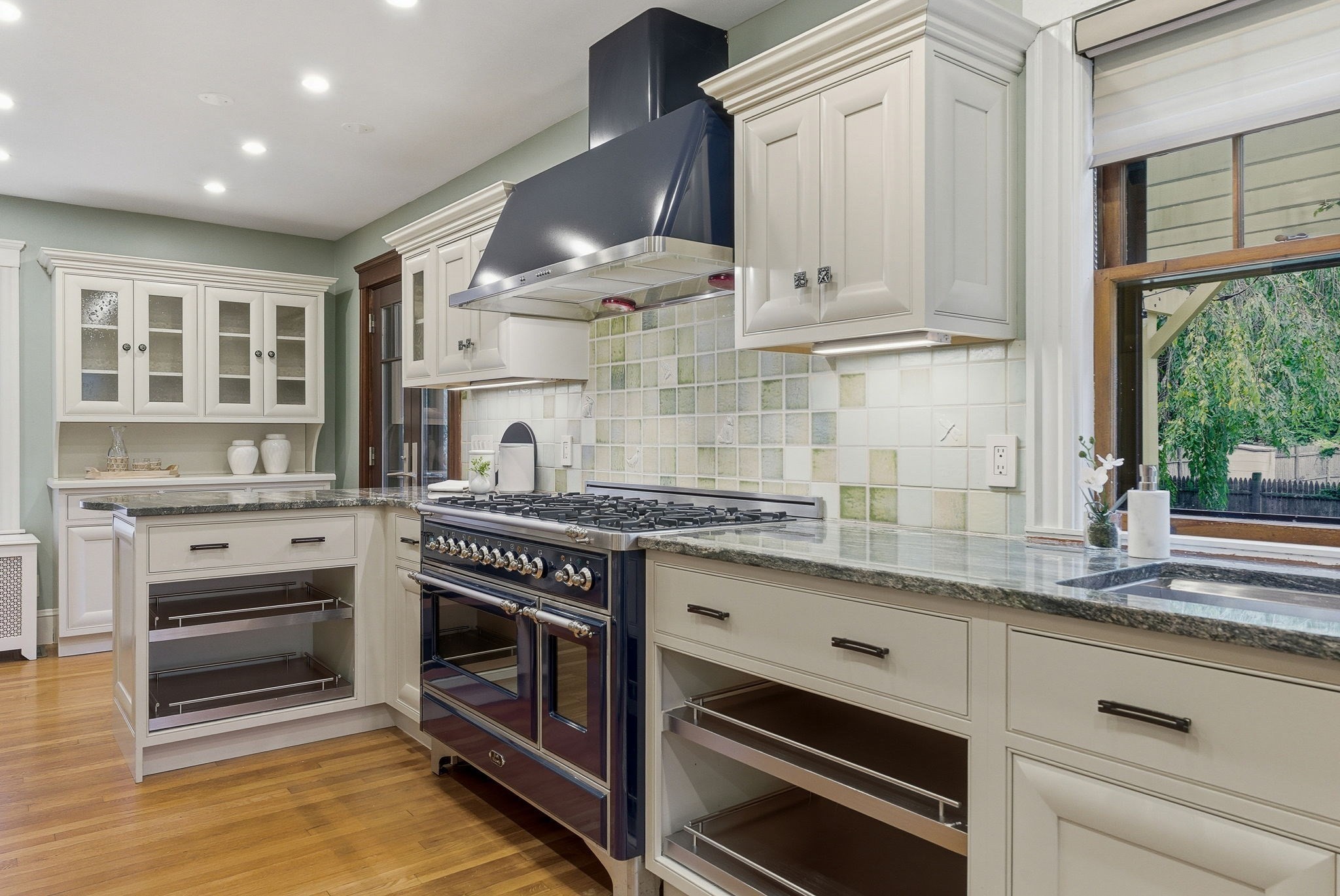 47 Emerson St, Wakefield, MA 01880 - Image 24