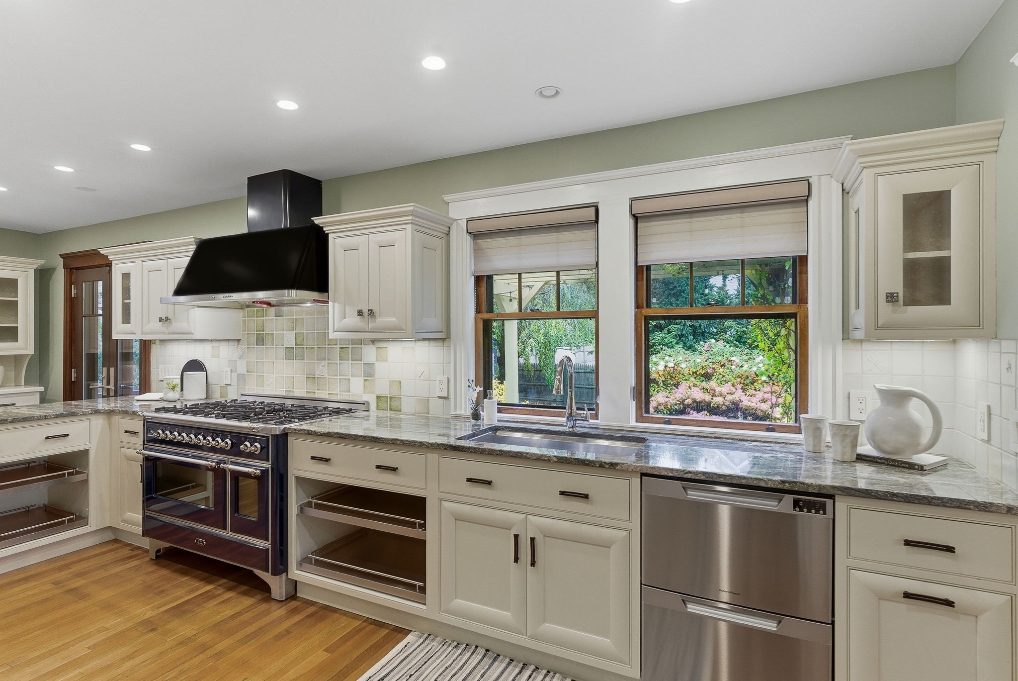 47 Emerson St, Wakefield, MA 01880 - Image 25