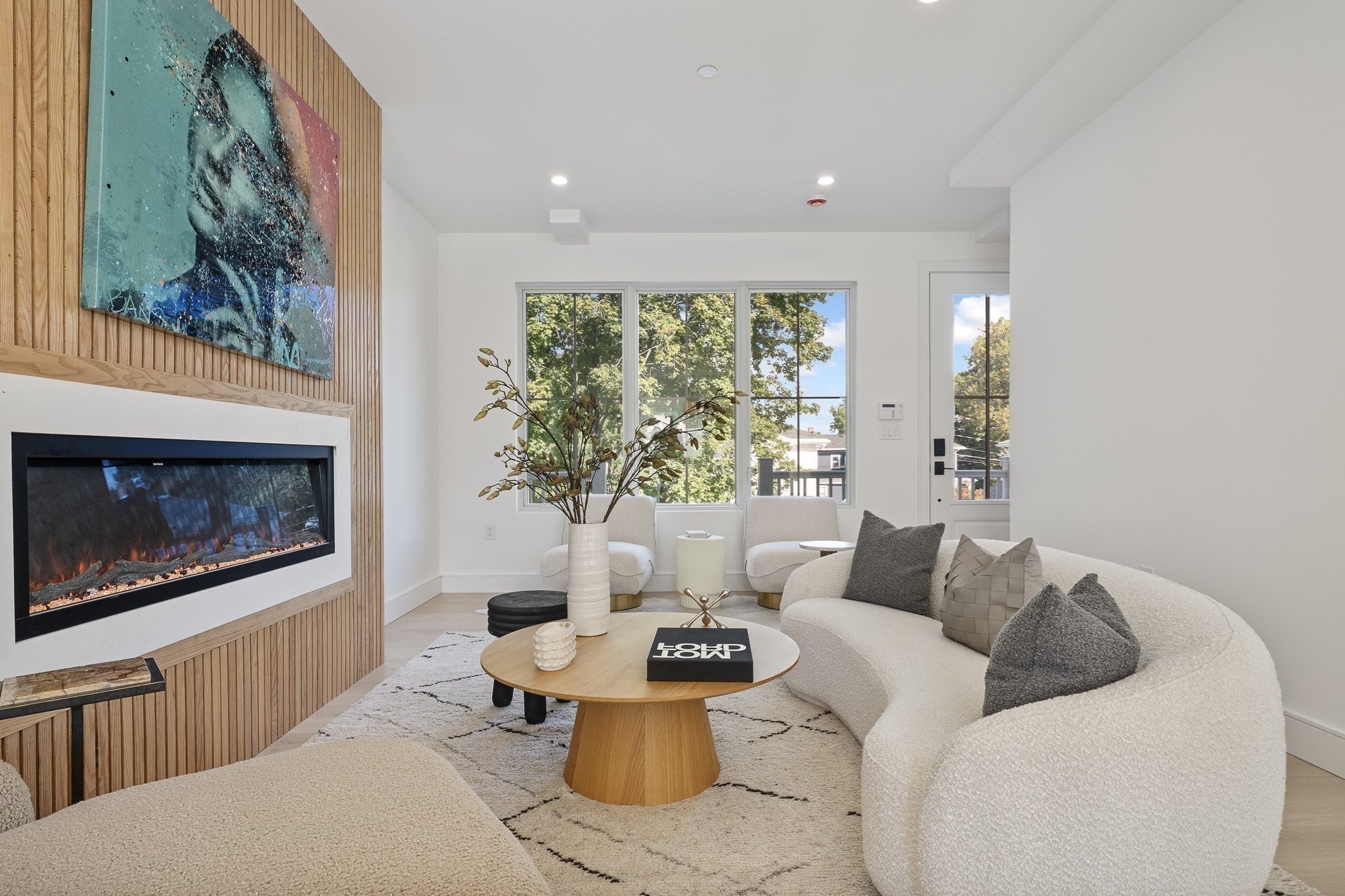 15 Jewett Pl Unit 2, Newton, MA 02458 - Image 2