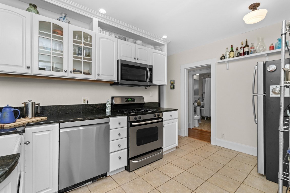 31 Chilton Unit 1, Cambridge, MA 02138 - Image 11