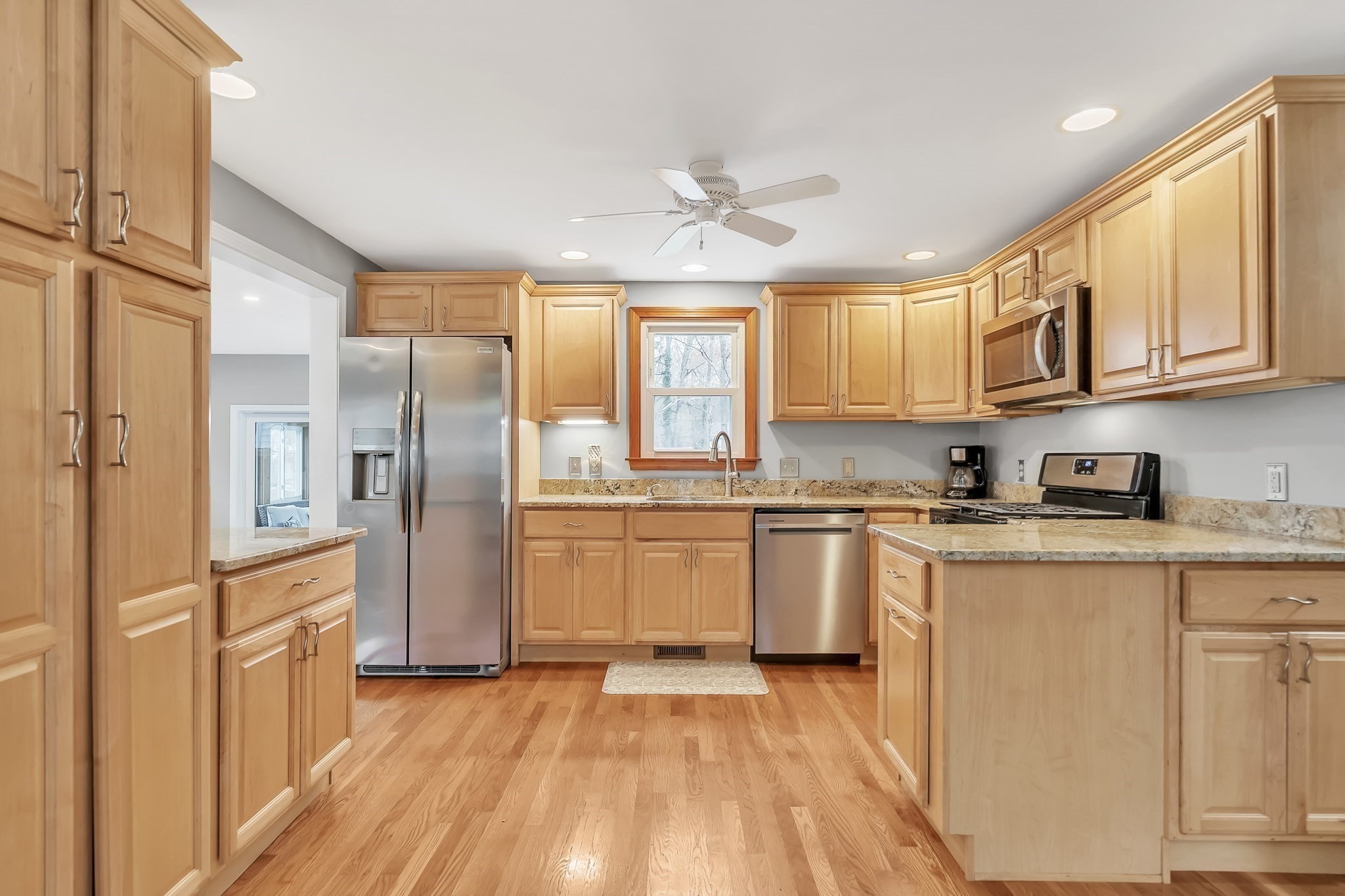 11 Violet Rd, Burlington, MA 01803 - Image 7