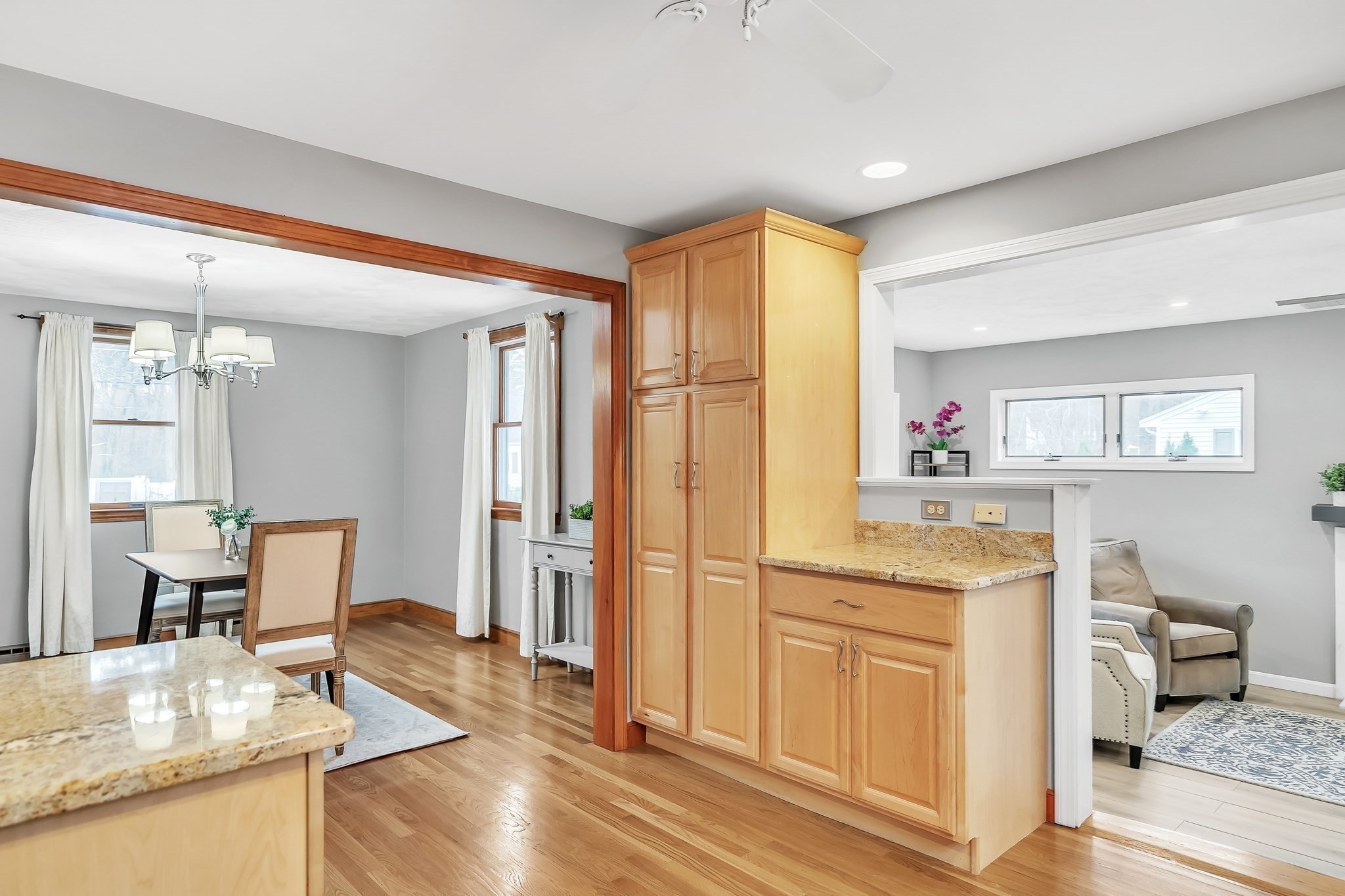 11 Violet Rd, Burlington, MA 01803 - Image 8