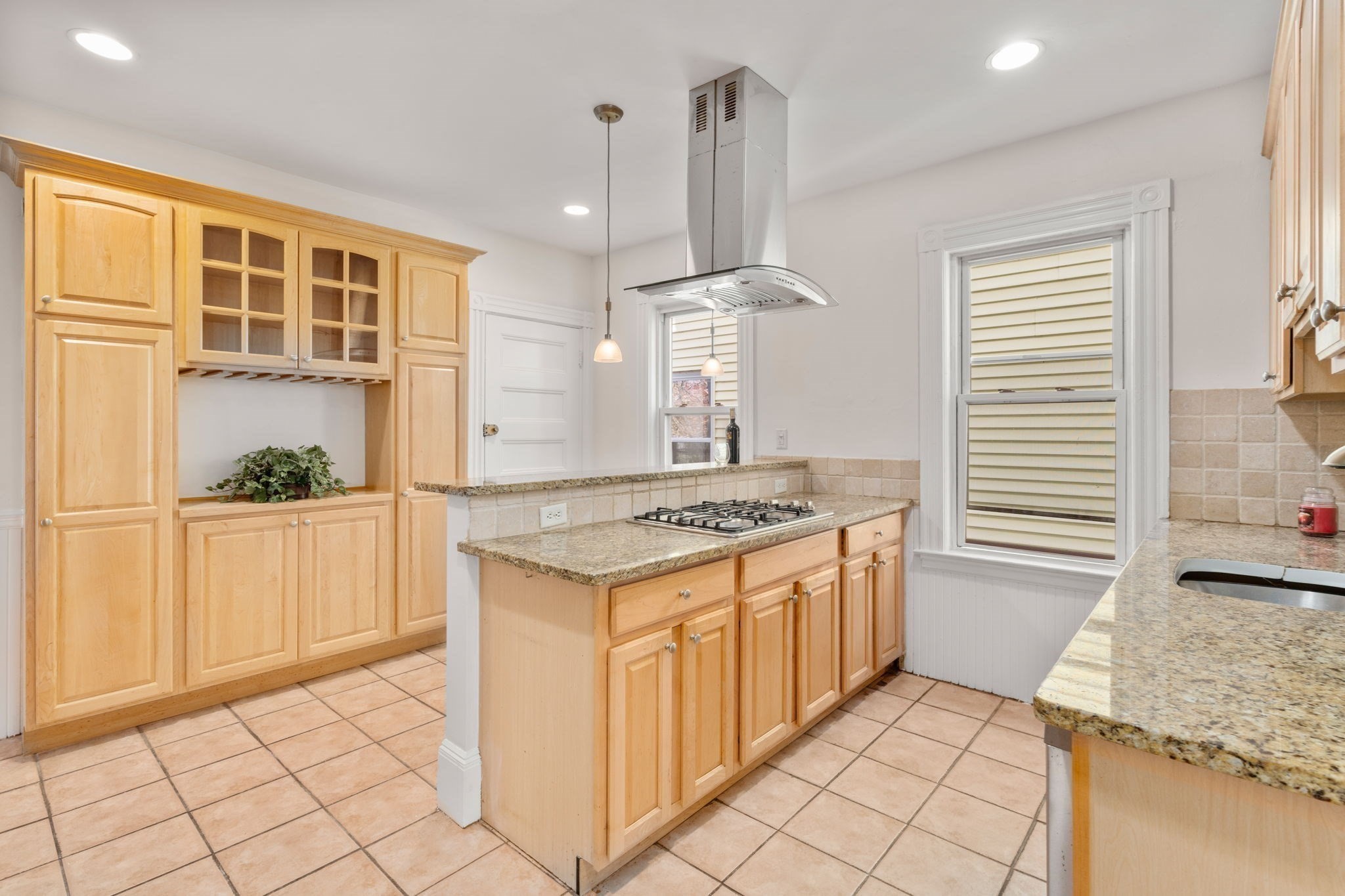 55 Reservoir Rd Unit 2, Brookline, MA 02467 - Image 8