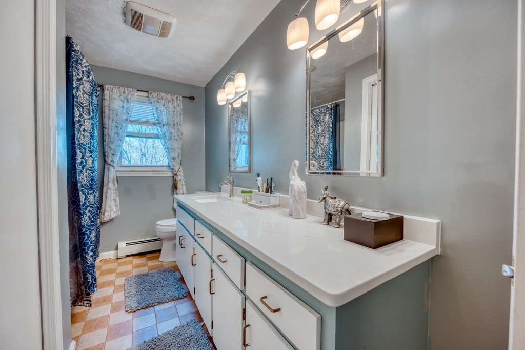 14 D St, Dracut, MA 01826 - Image 20