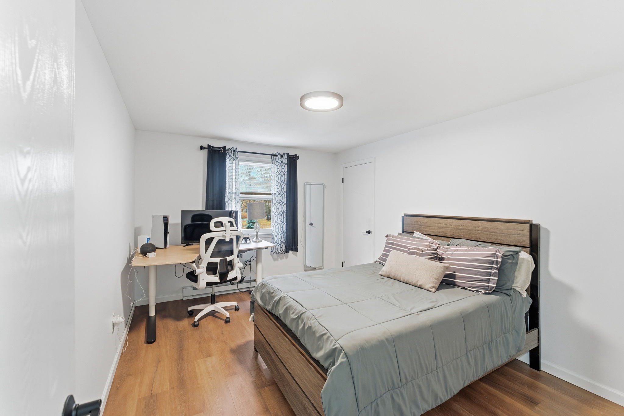 26 Wakefield Ave, Webster, MA 01570 - Image 22