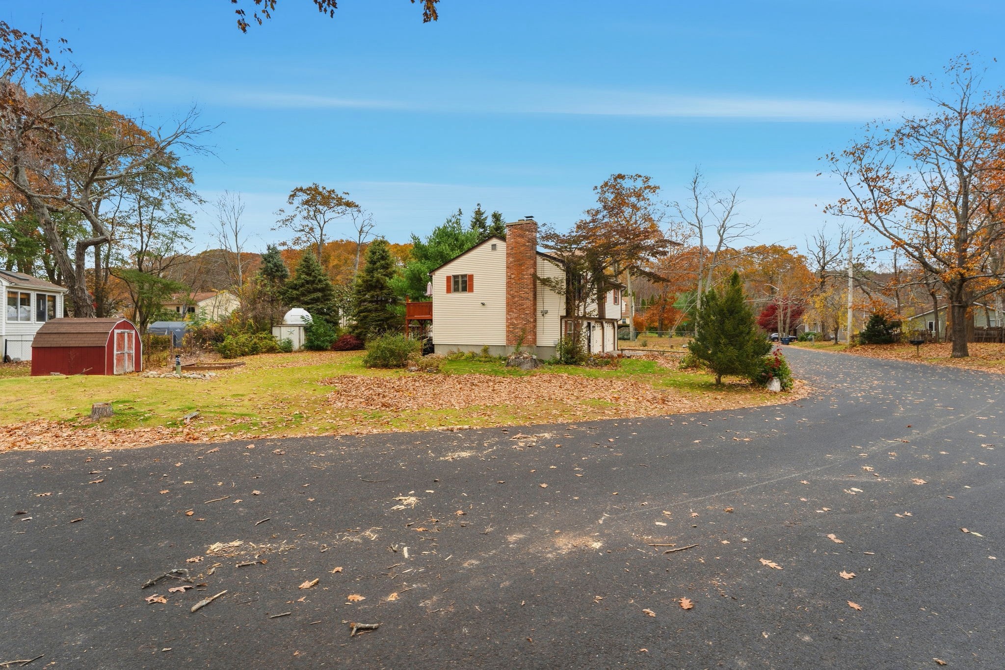 26 Wakefield Ave, Webster, MA 01570 - Image 33