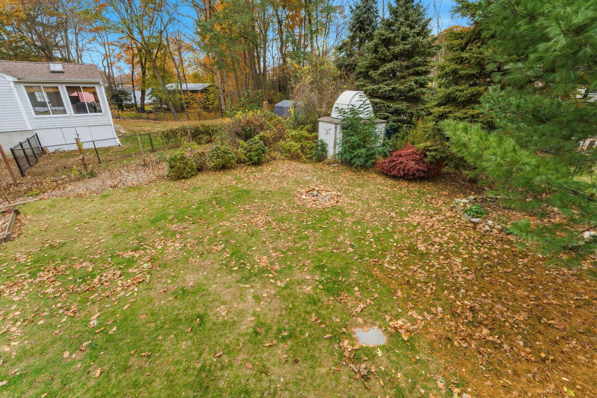 26 Wakefield Ave, Webster, MA 01570 - Image 35