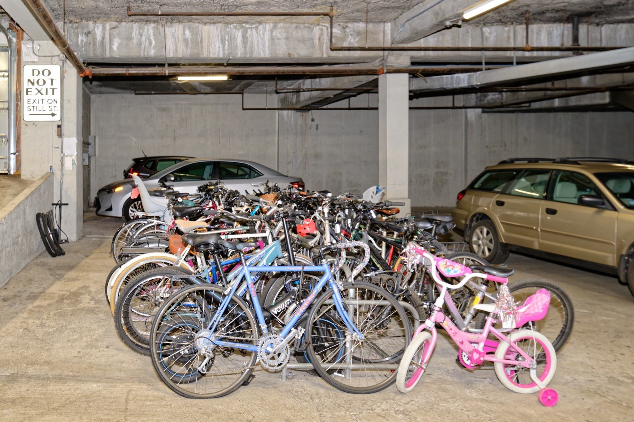 125 Pleasant St Unit 201, Brookline, MA 02446 - Image 40