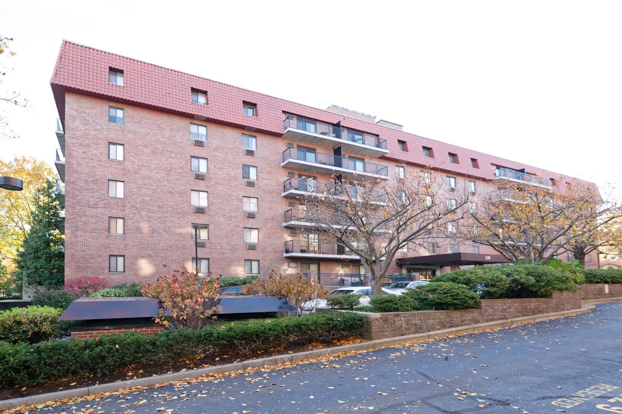 125 Pleasant St Unit 201, Brookline, MA 02446 - Image 41