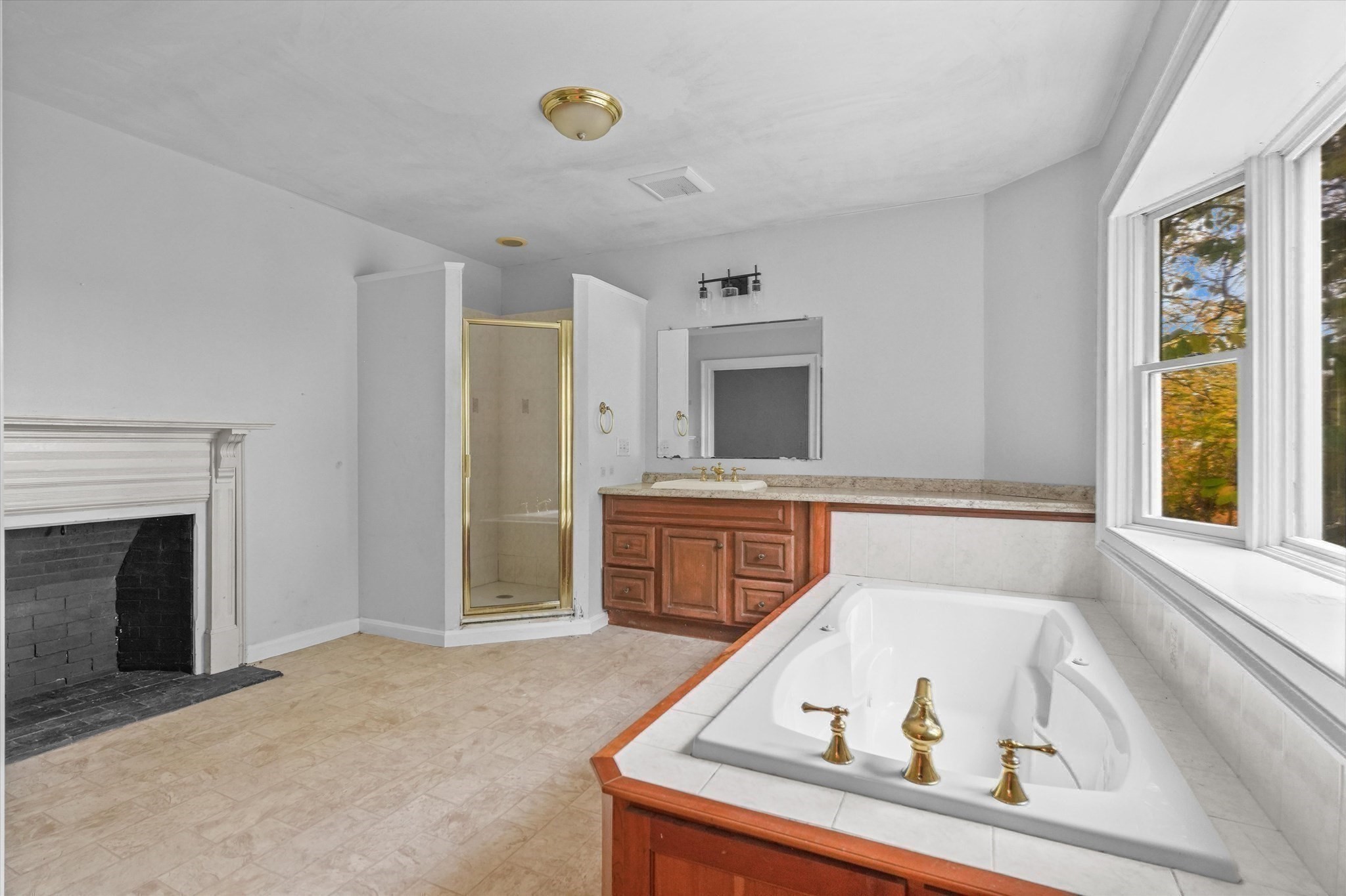 285 Main St, Groveland, MA 01834 - Image 13