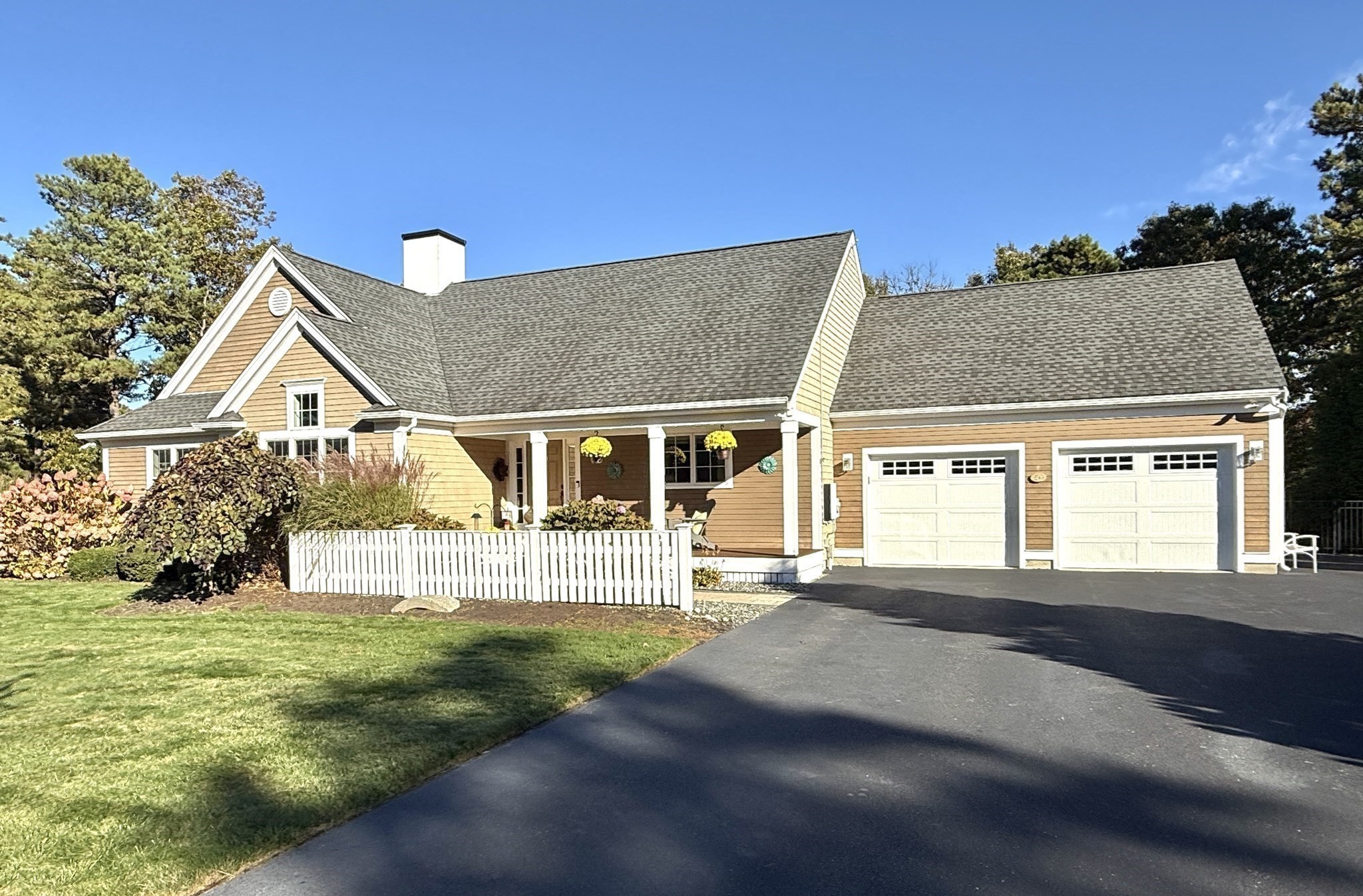54 Overlook Cir, Plymouth, MA 02360 - Image 2