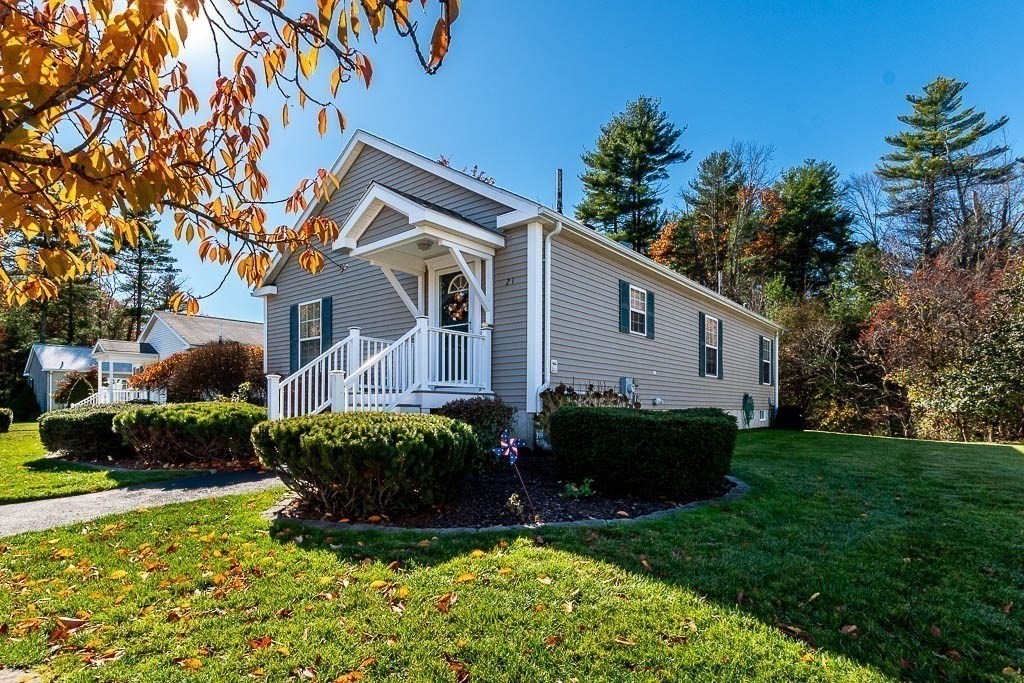 21 Hemlock Dr Unit 21, East Bridgewater, MA 02333