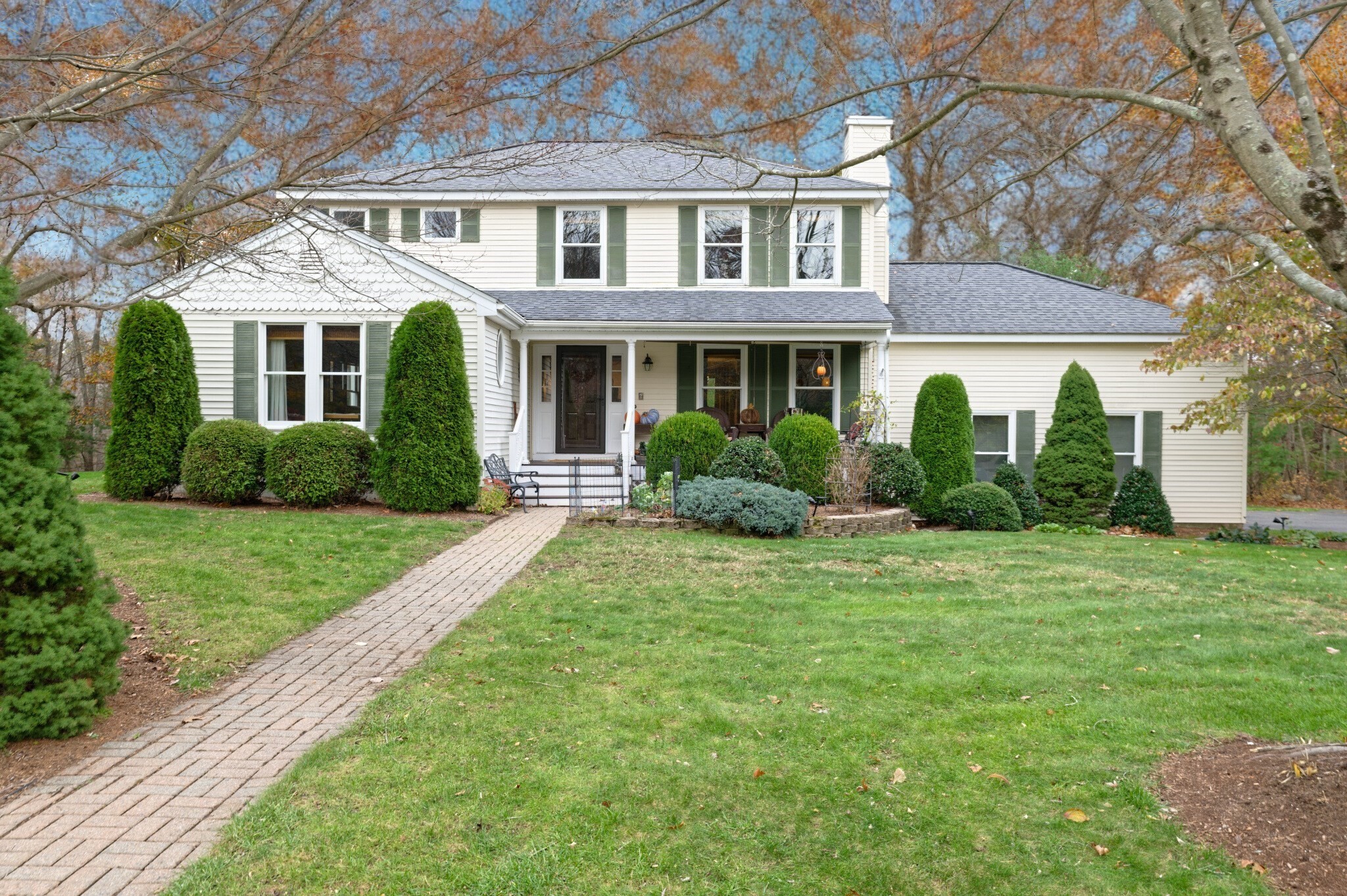 6 Rainbow Dr, Medway, MA 02053