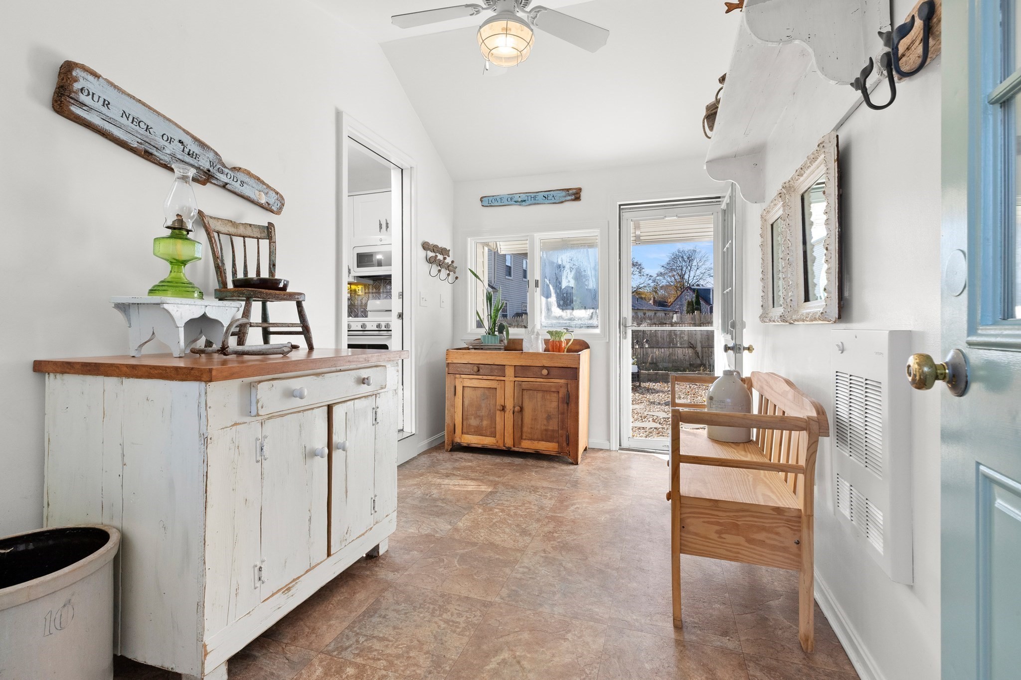 18 Conant St, Beverly, MA 01915 - Image 2