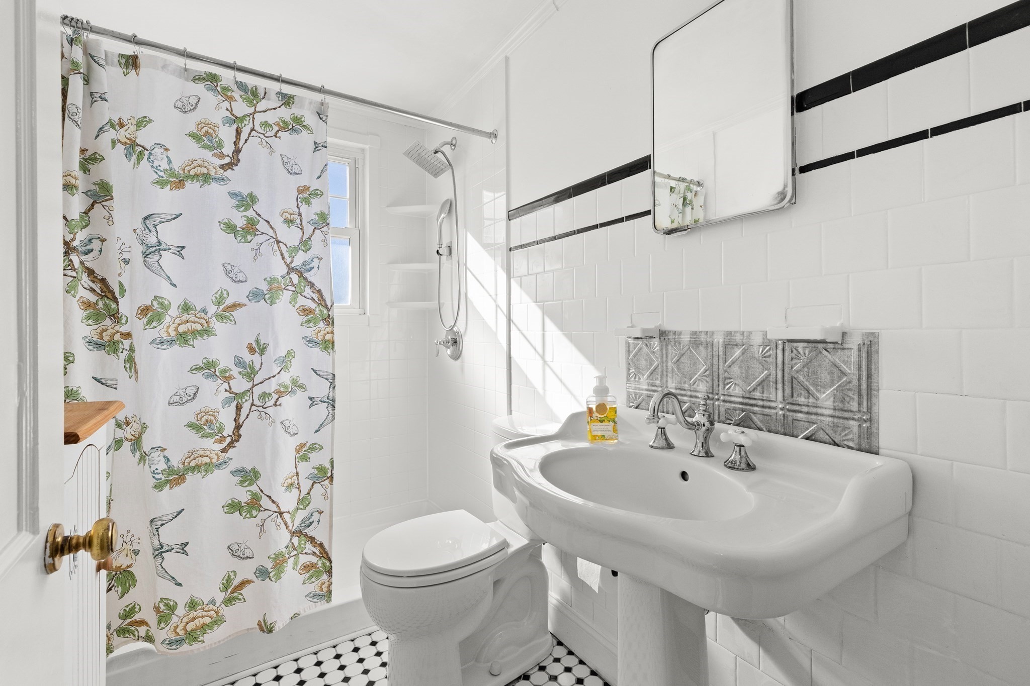 18 Conant St, Beverly, MA 01915 - Image 13