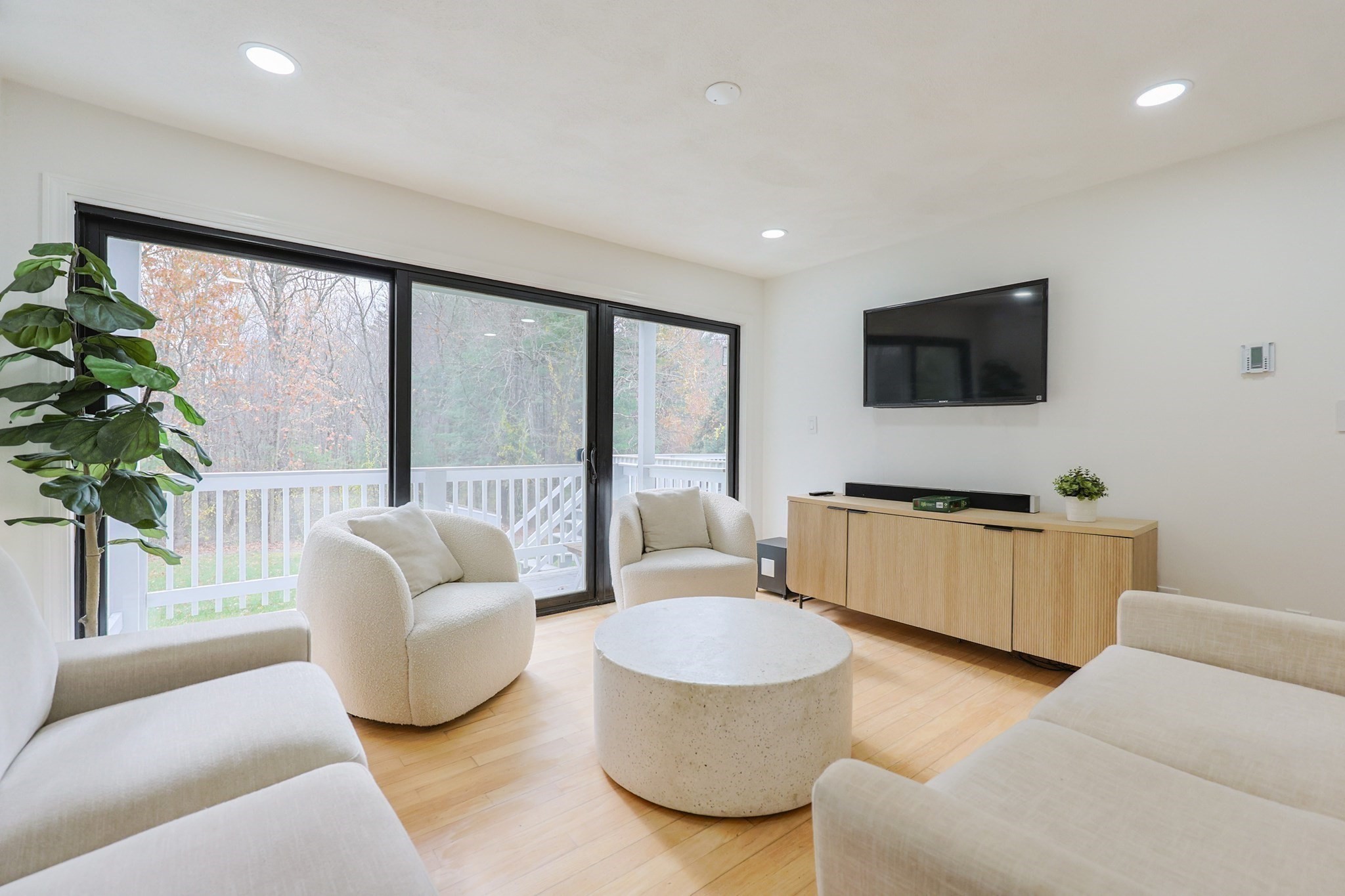 6 Matthew Lane, Chelmsford, MA 01824 - Image 5