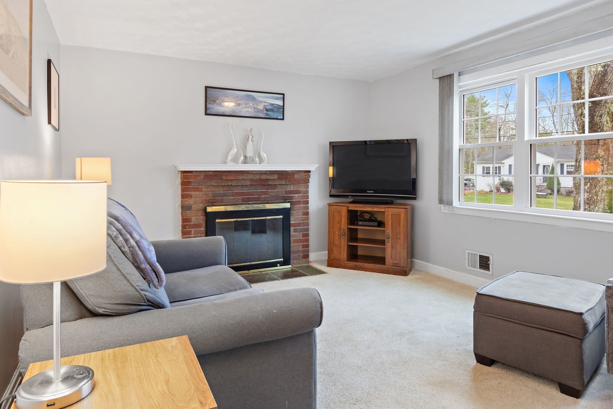 214 Conlyn Ave, Franklin, MA 02038 - Image 3