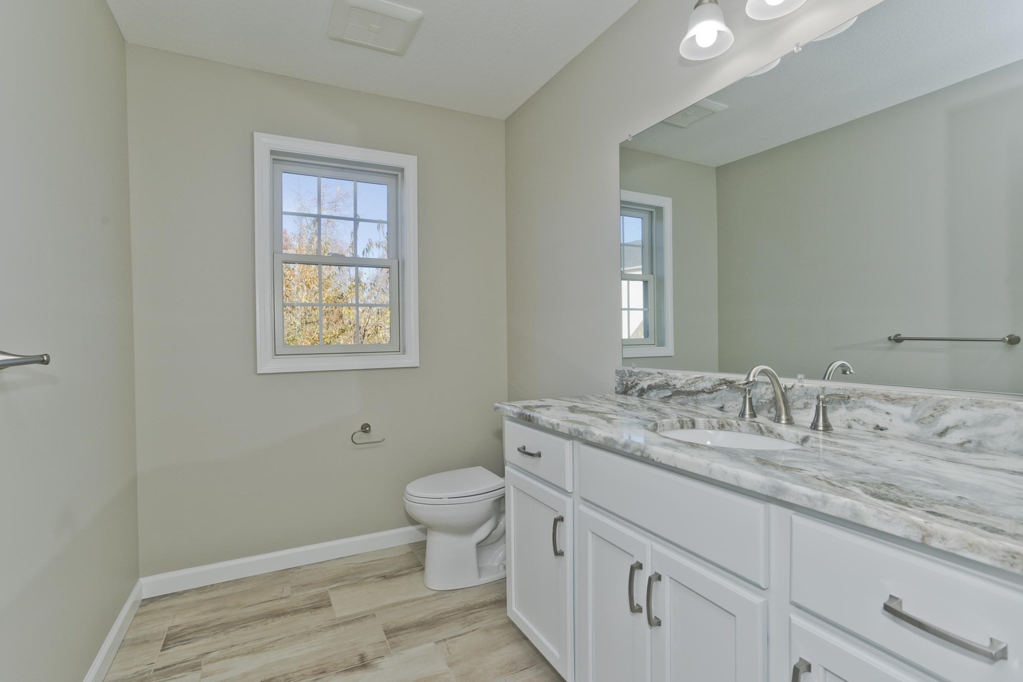 42 Loopley, Ludlow, MA 01056 - Image 15