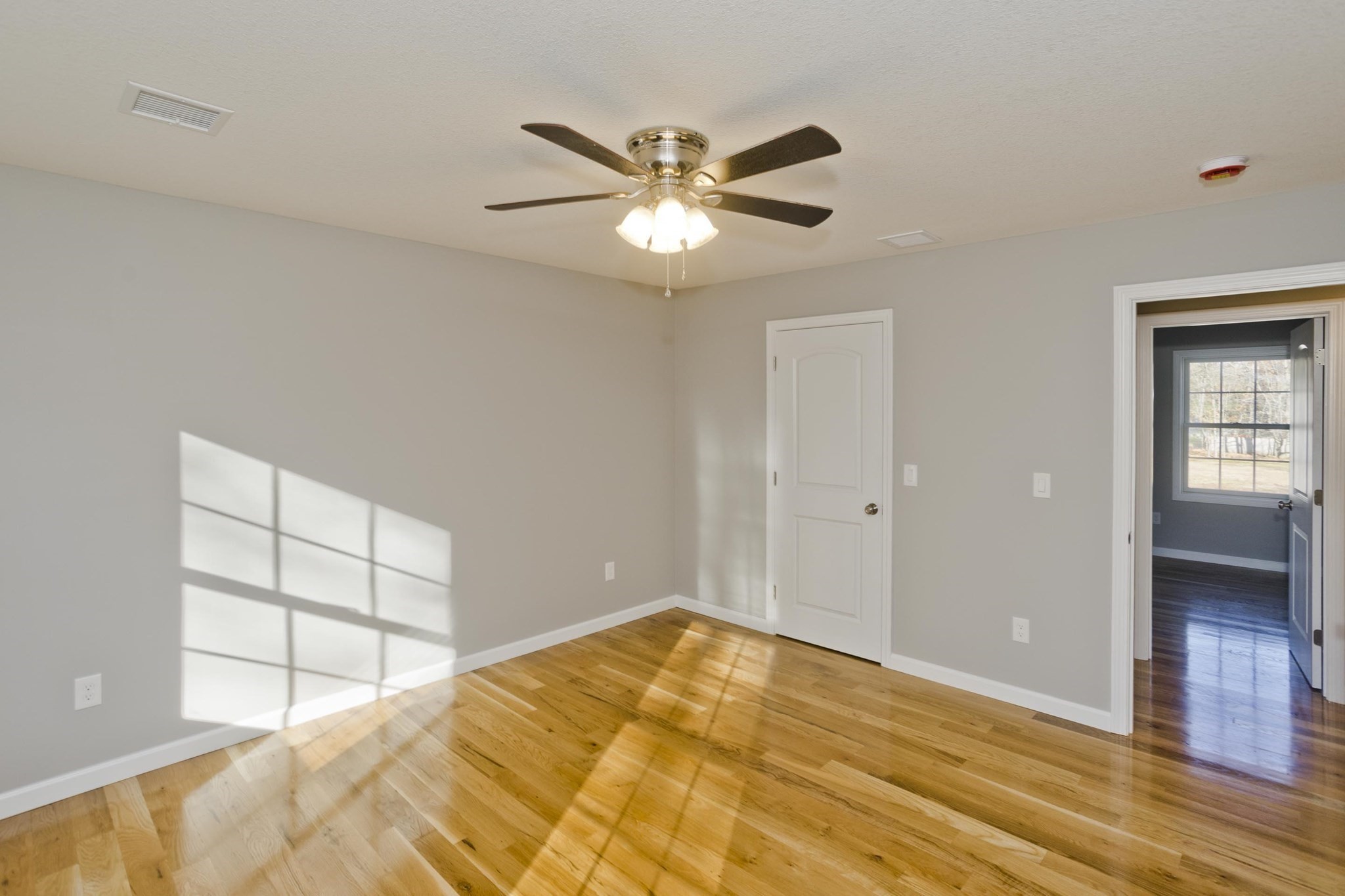 42 Loopley, Ludlow, MA 01056 - Image 18