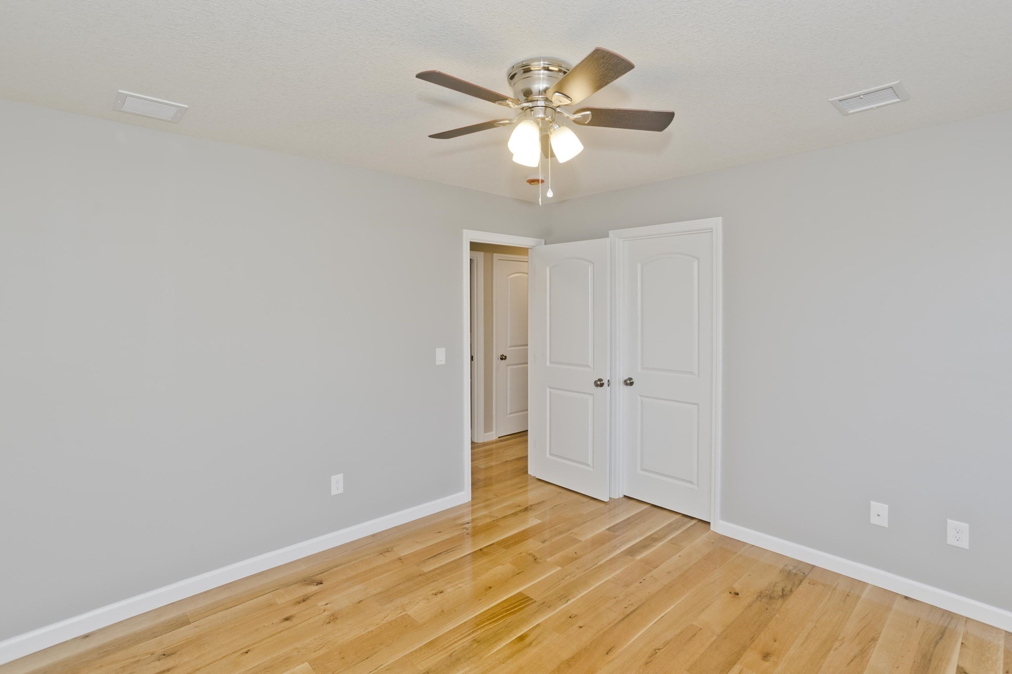 42 Loopley, Ludlow, MA 01056 - Image 26