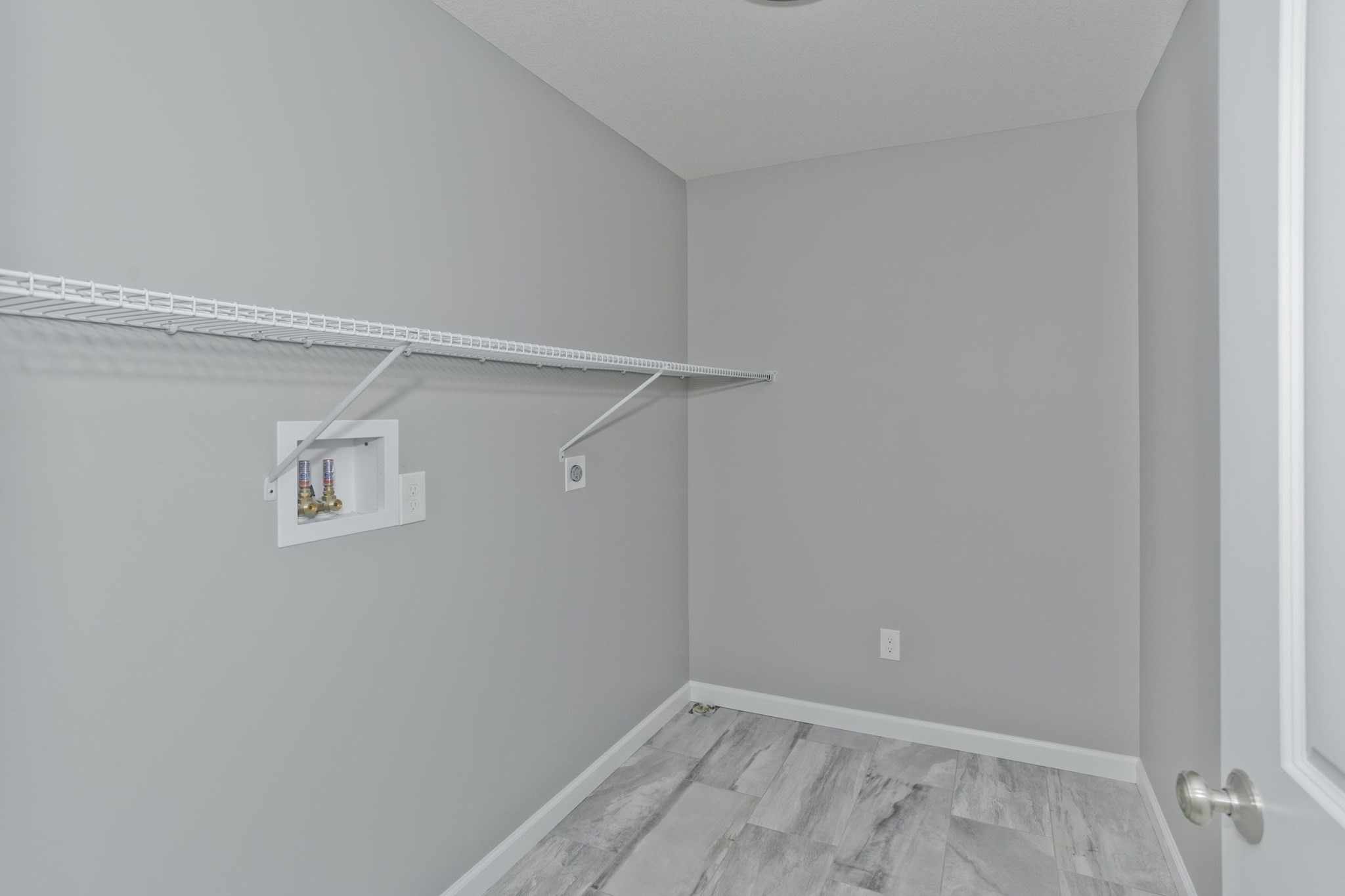 42 Loopley, Ludlow, MA 01056 - Image 28