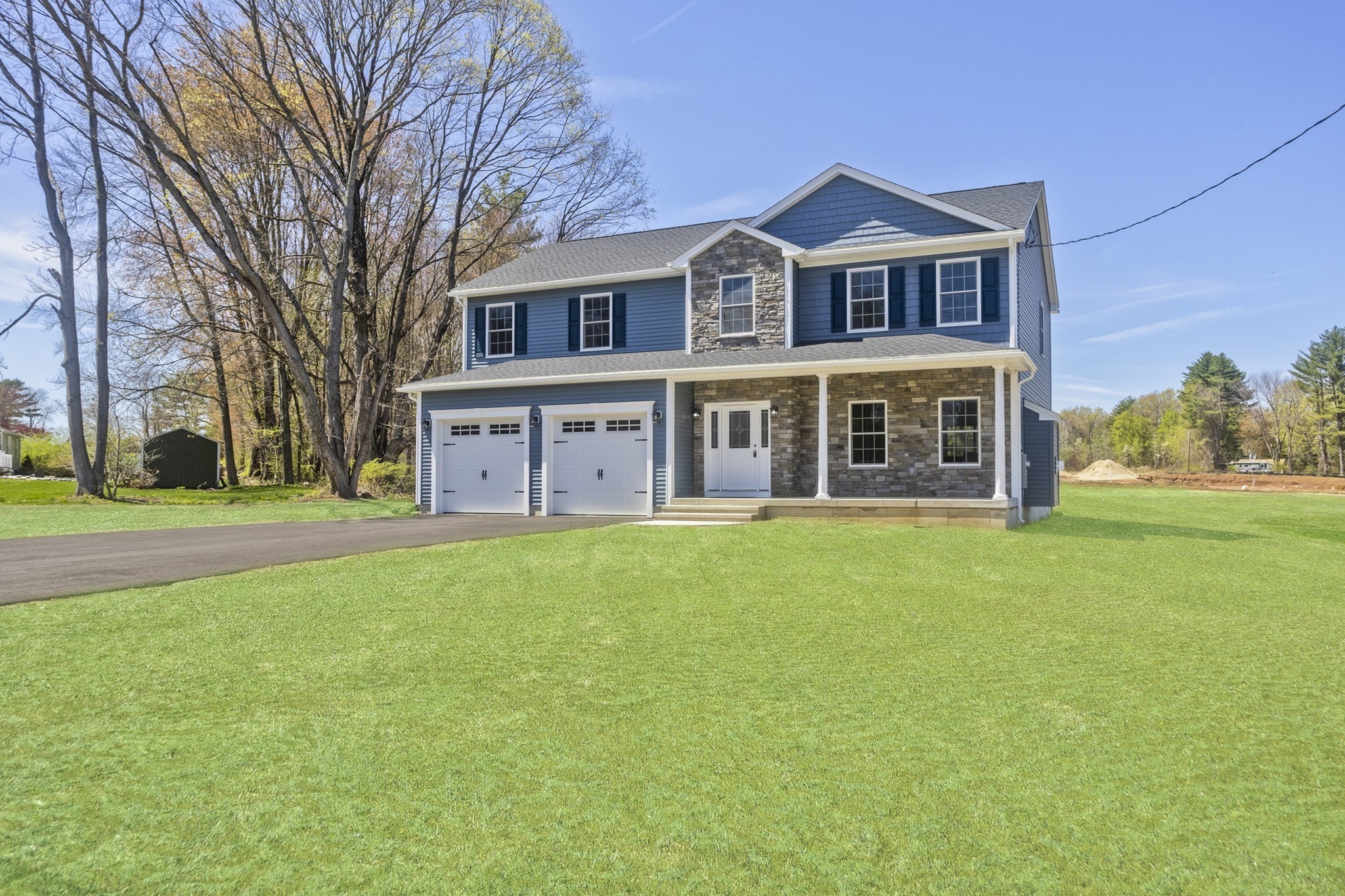 15 Fernwood, East Longmeadow, MA 01028