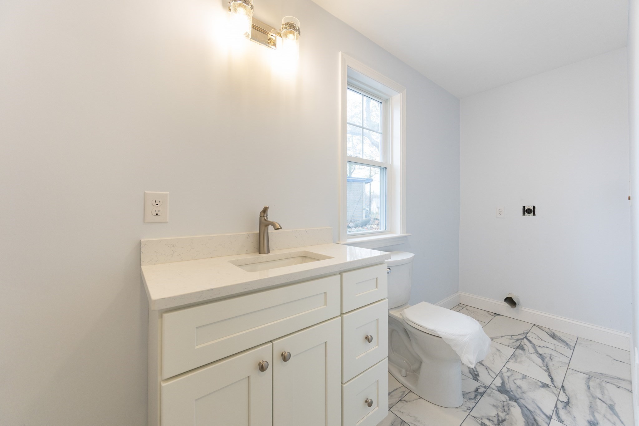 325 Reservoir St, North Attleboro, MA 02760 - Image 13