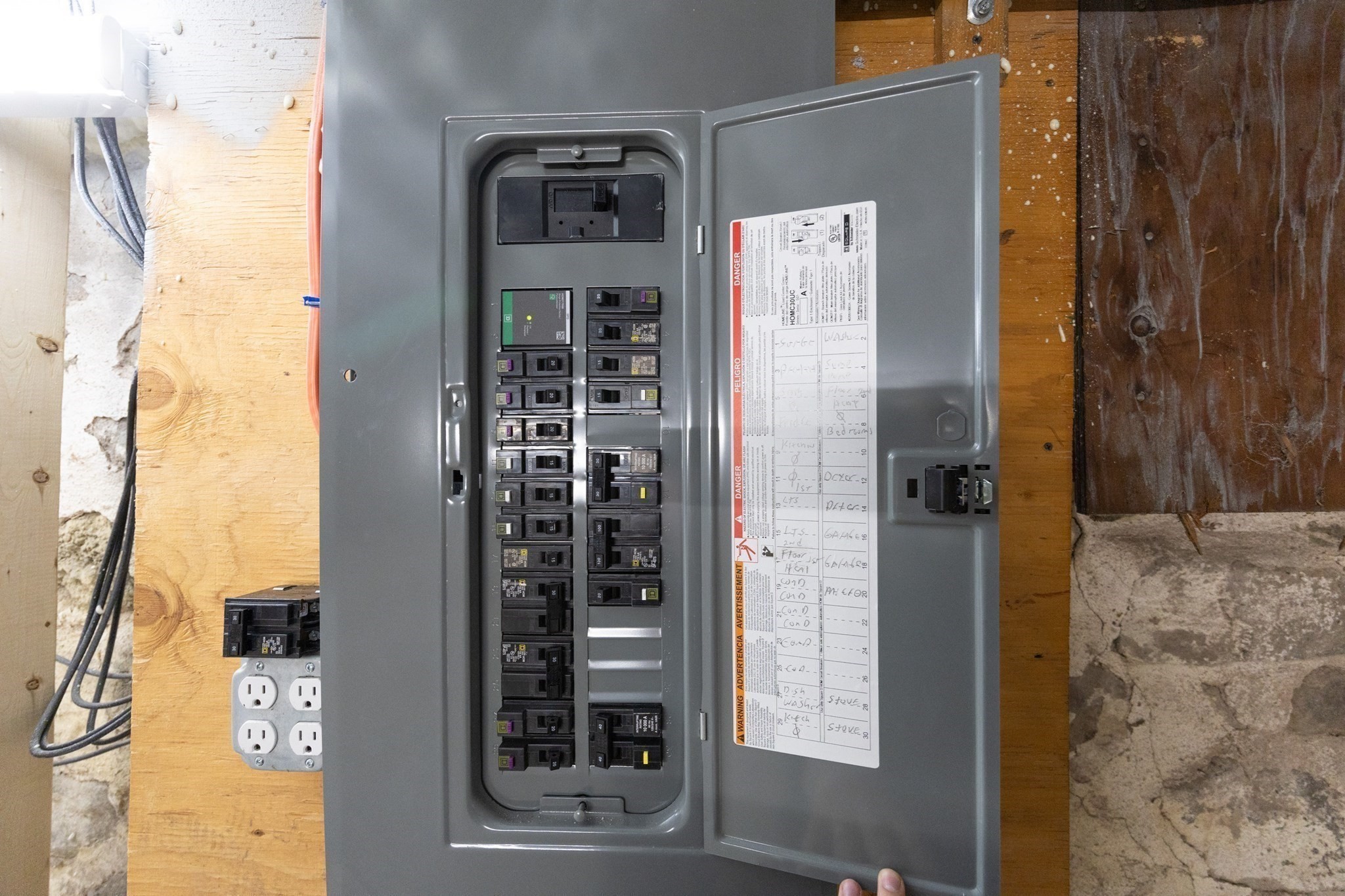 325 Reservoir St, North Attleboro, MA 02760 - Image 28