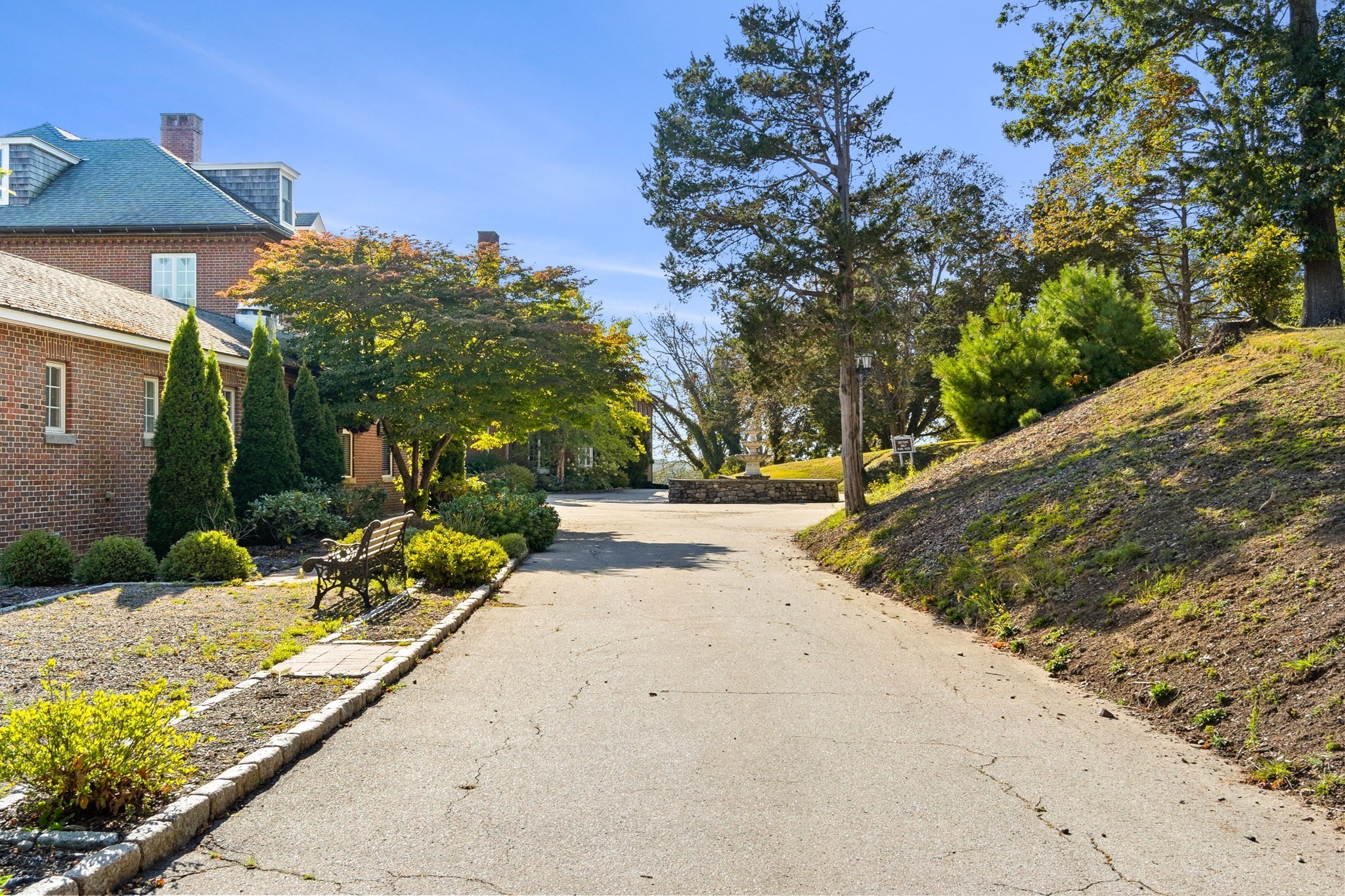 50 Mansion Dr, Rowley, MA 01969 - Image 3