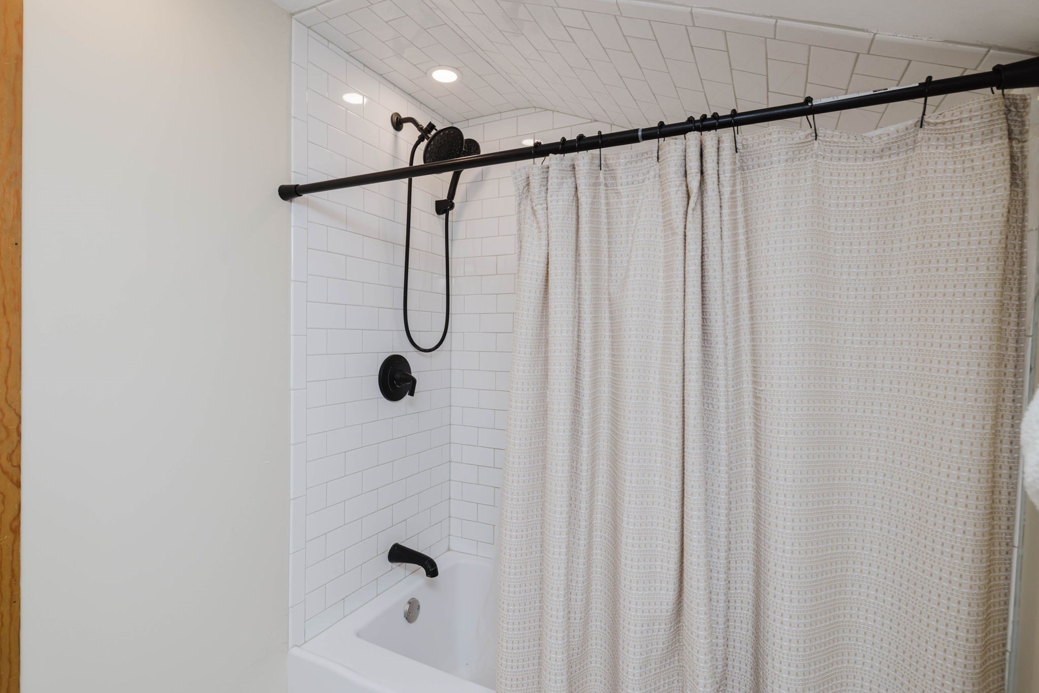 26 Short St, Easton, MA 02375 - Image 32