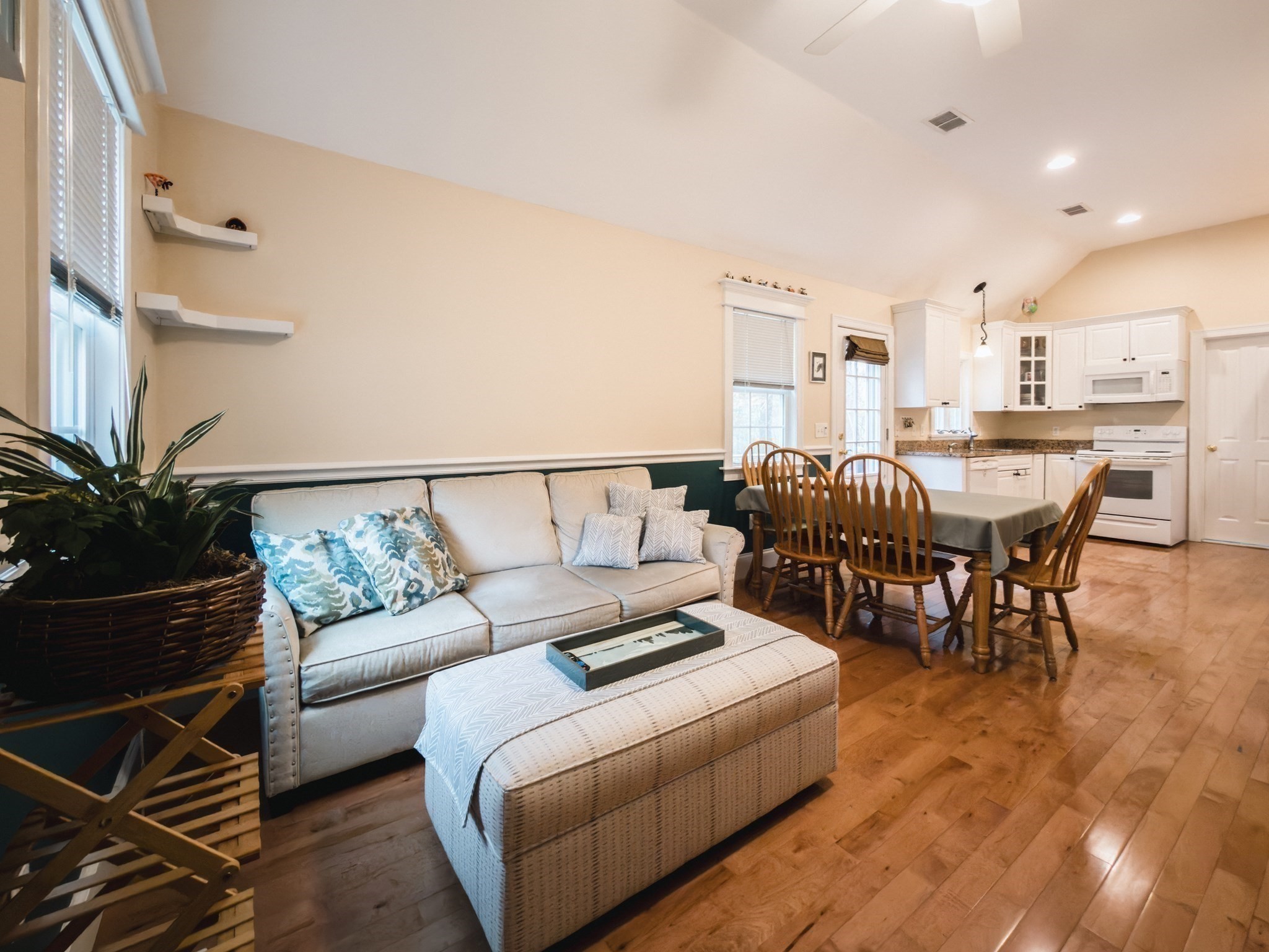 111 E. Foxboro, Sharon, MA 02067 - Image 4