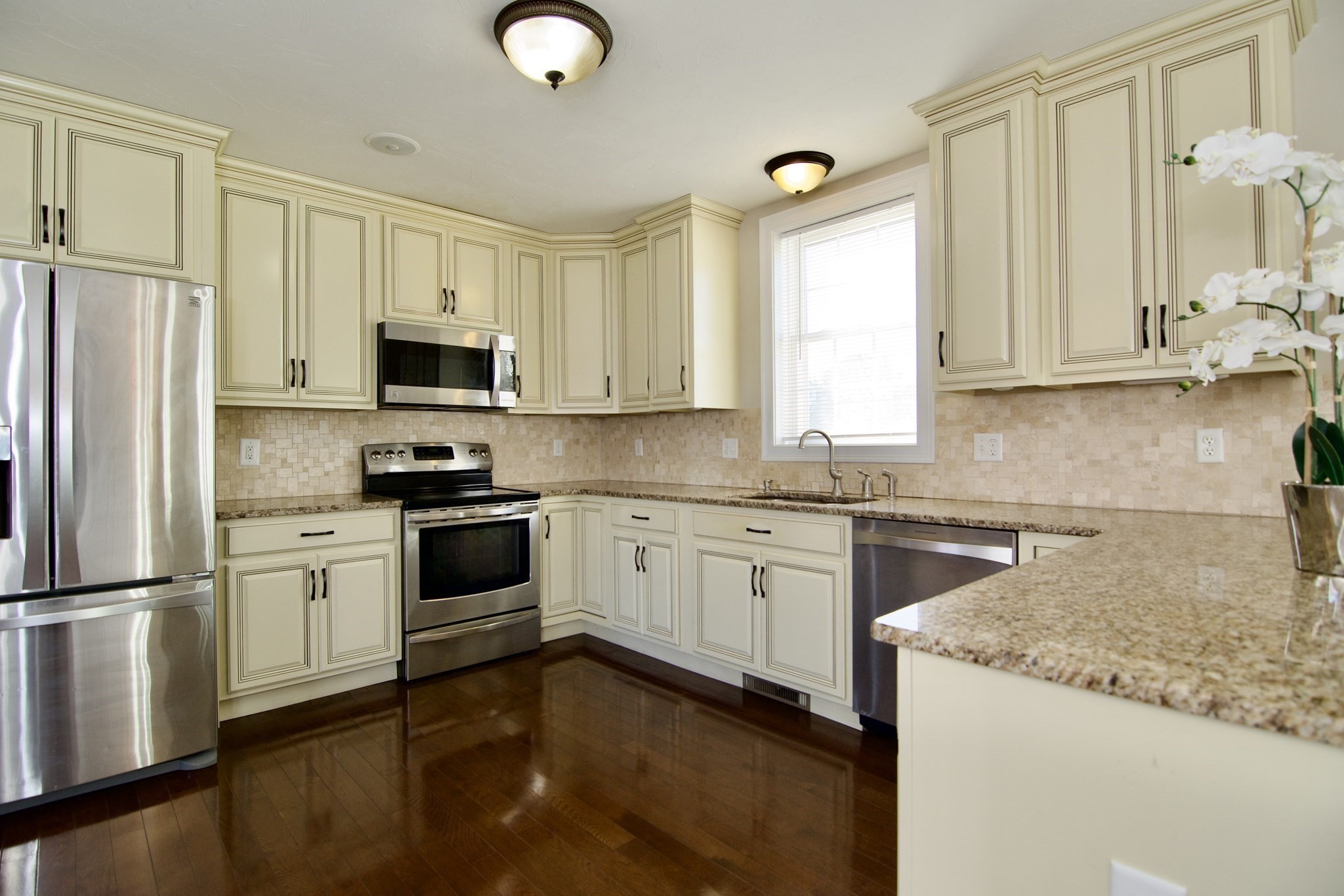 2 Keeneland Cir, Leominster, MA 01453 - Image 18