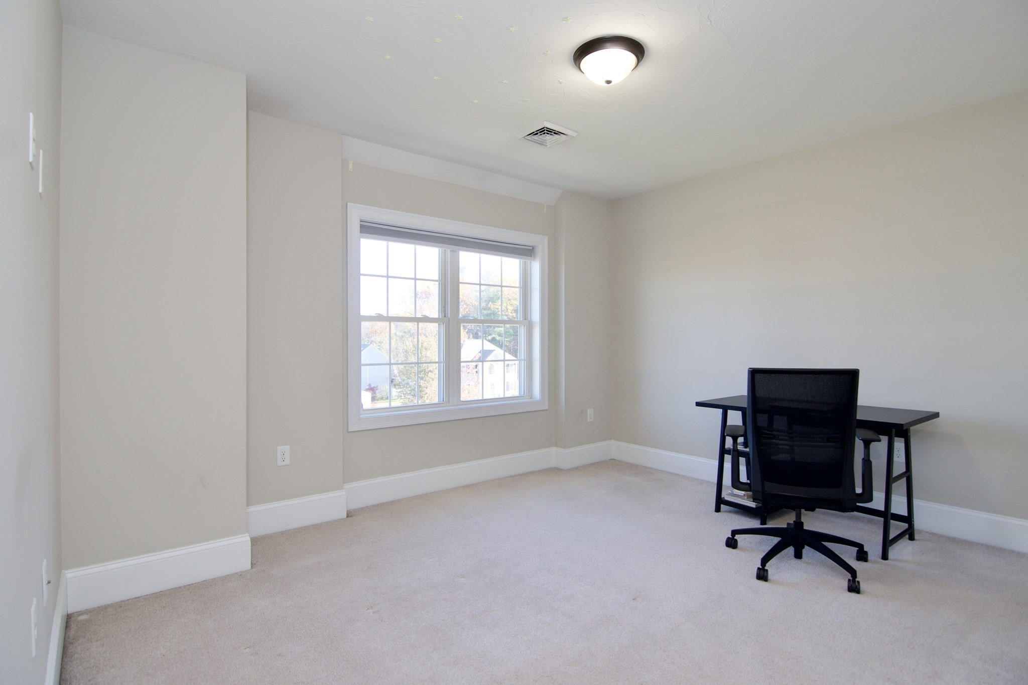 2 Keeneland Cir, Leominster, MA 01453 - Image 29