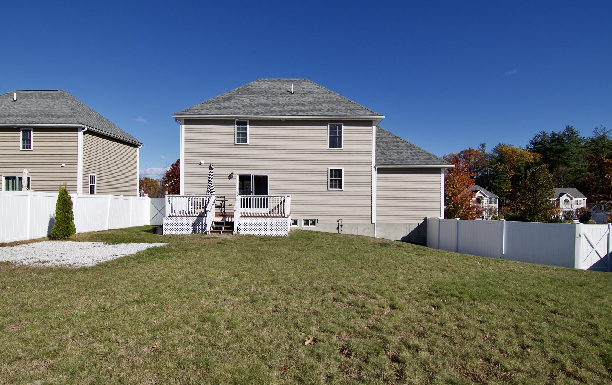 2 Keeneland Cir, Leominster, MA 01453 - Image 41