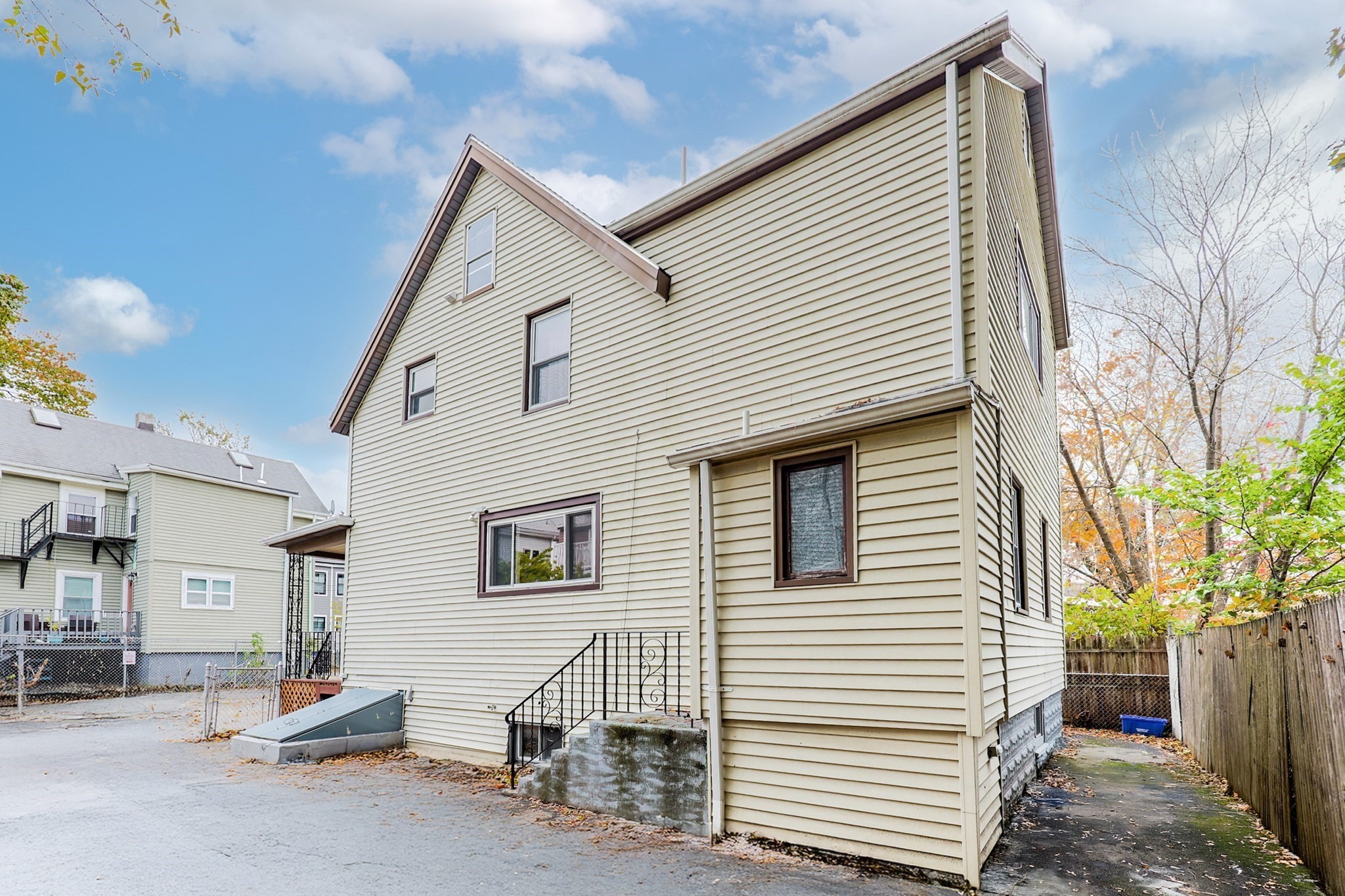 3 Vinal St, Somerville, MA 02145 - Image 2