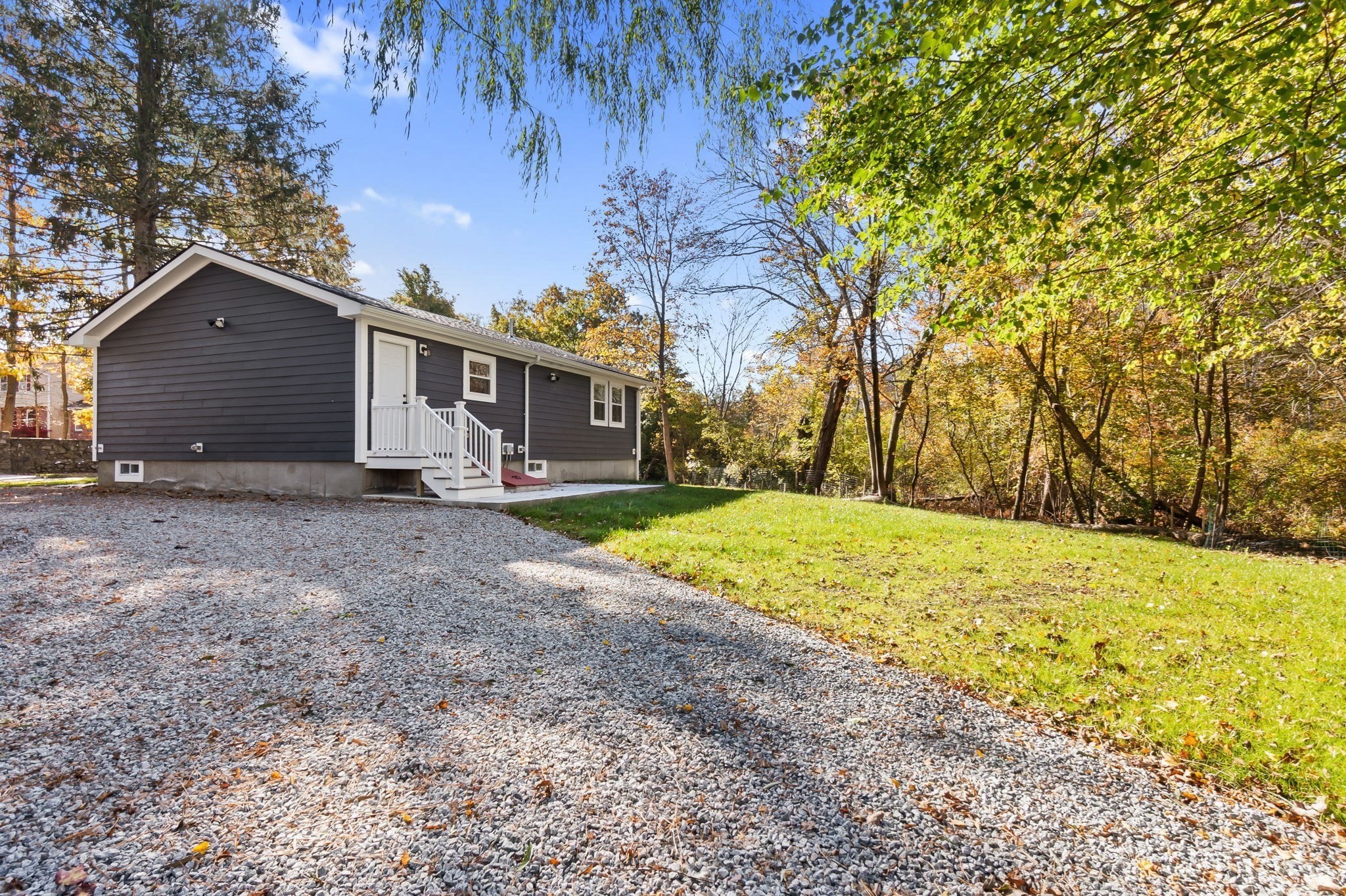 106 Hull St, Beverly, MA 01915 - Image 25