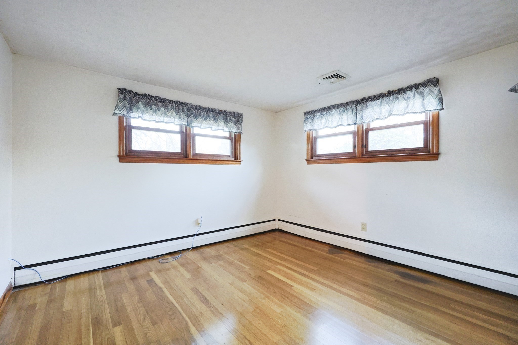 625 Norfolk St, Holliston, MA 01746 - Image 15