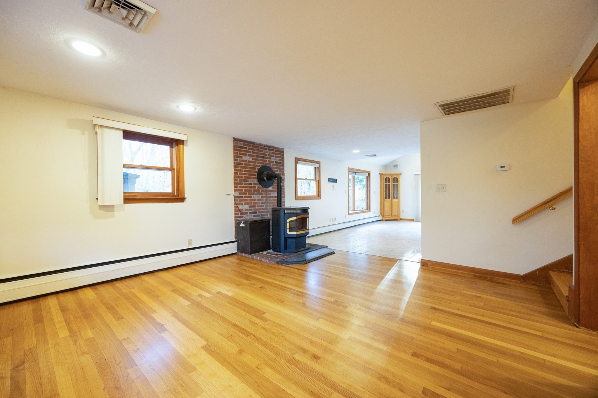 625 Norfolk St, Holliston, MA 01746 - Image 6