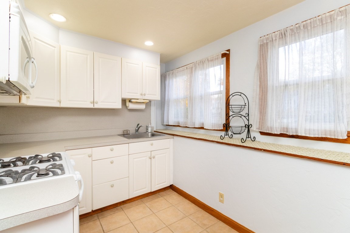 32 Marys Way, Stoughton, MA 02072 - Image 30