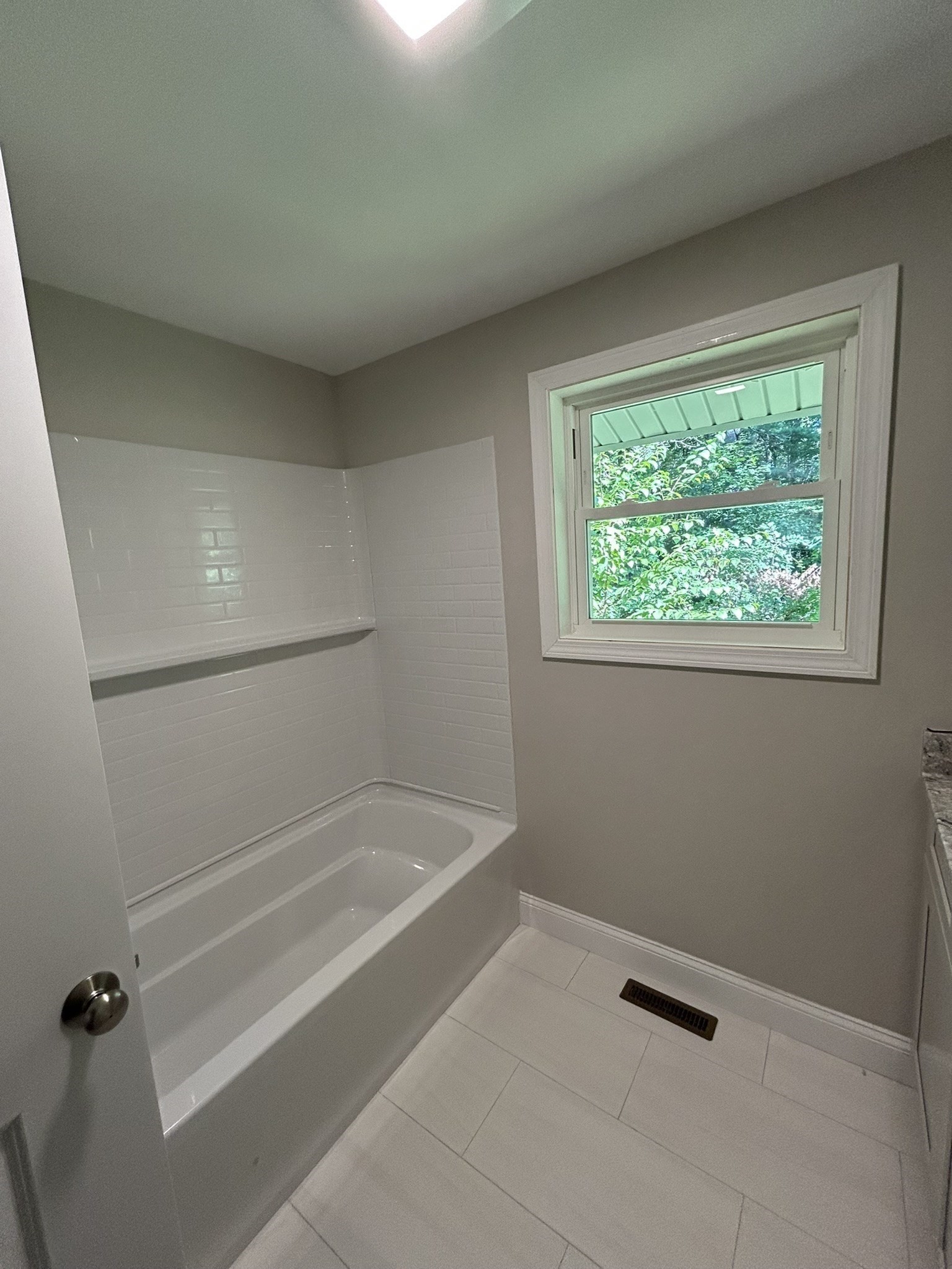 19 Crown Hill Road, Atkinson, NH 03811 - Image 9